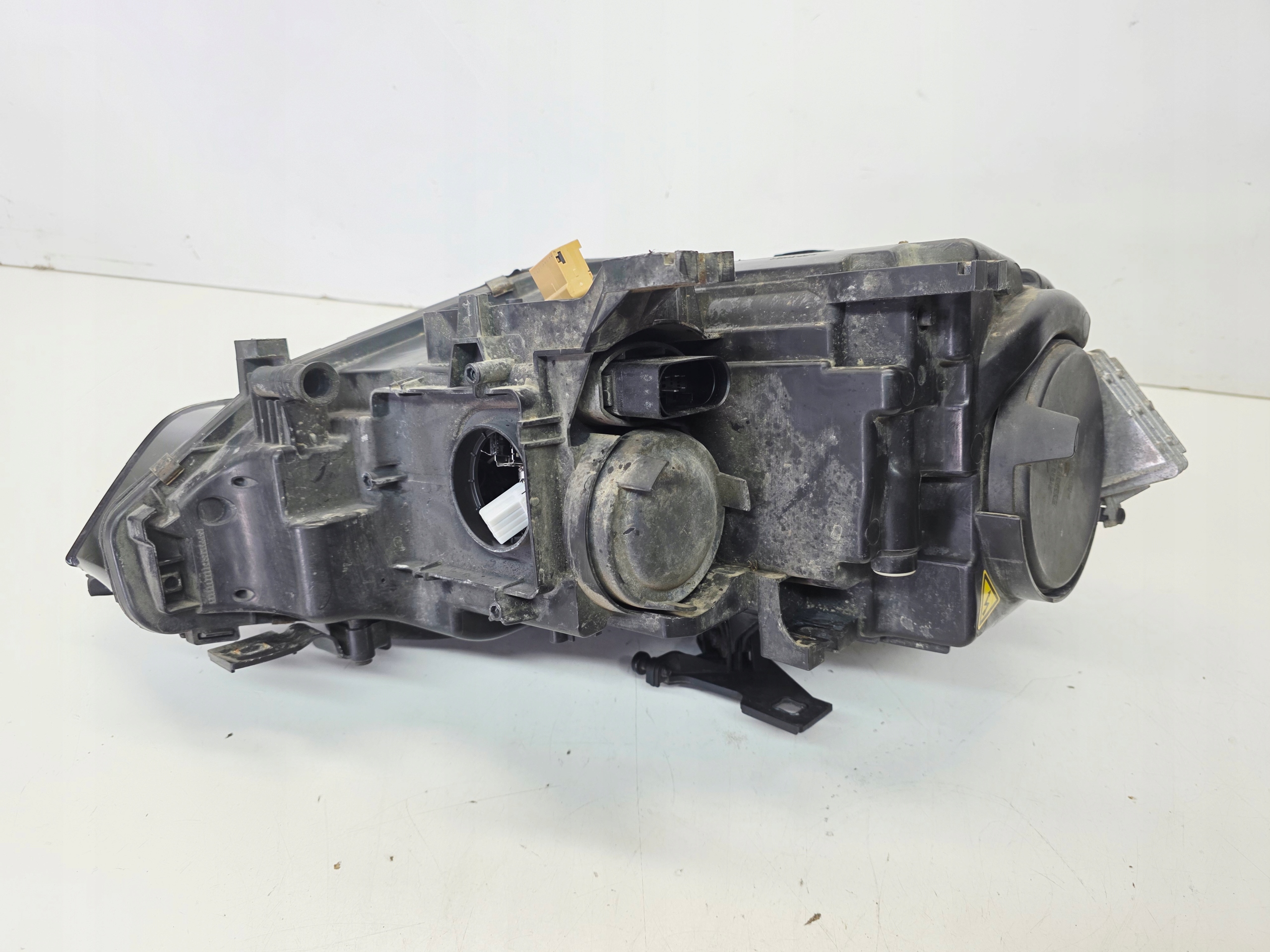 REFLEKTOR light left front BI XENON LED AUDI A5 8T LIFT 8T0941043 EU 37/25
