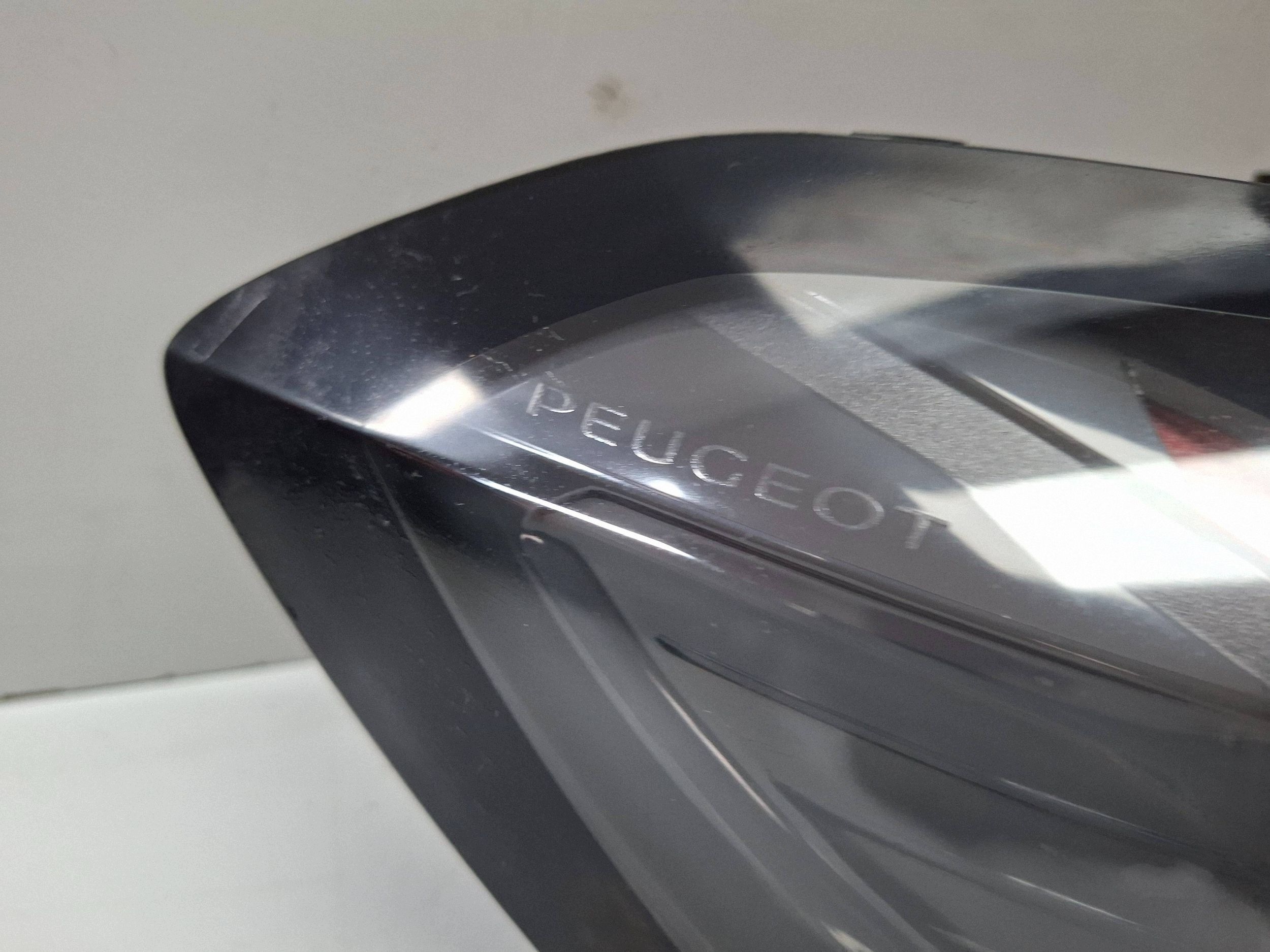 light rear left 9823216880 PEUGEOT 208 II 2019