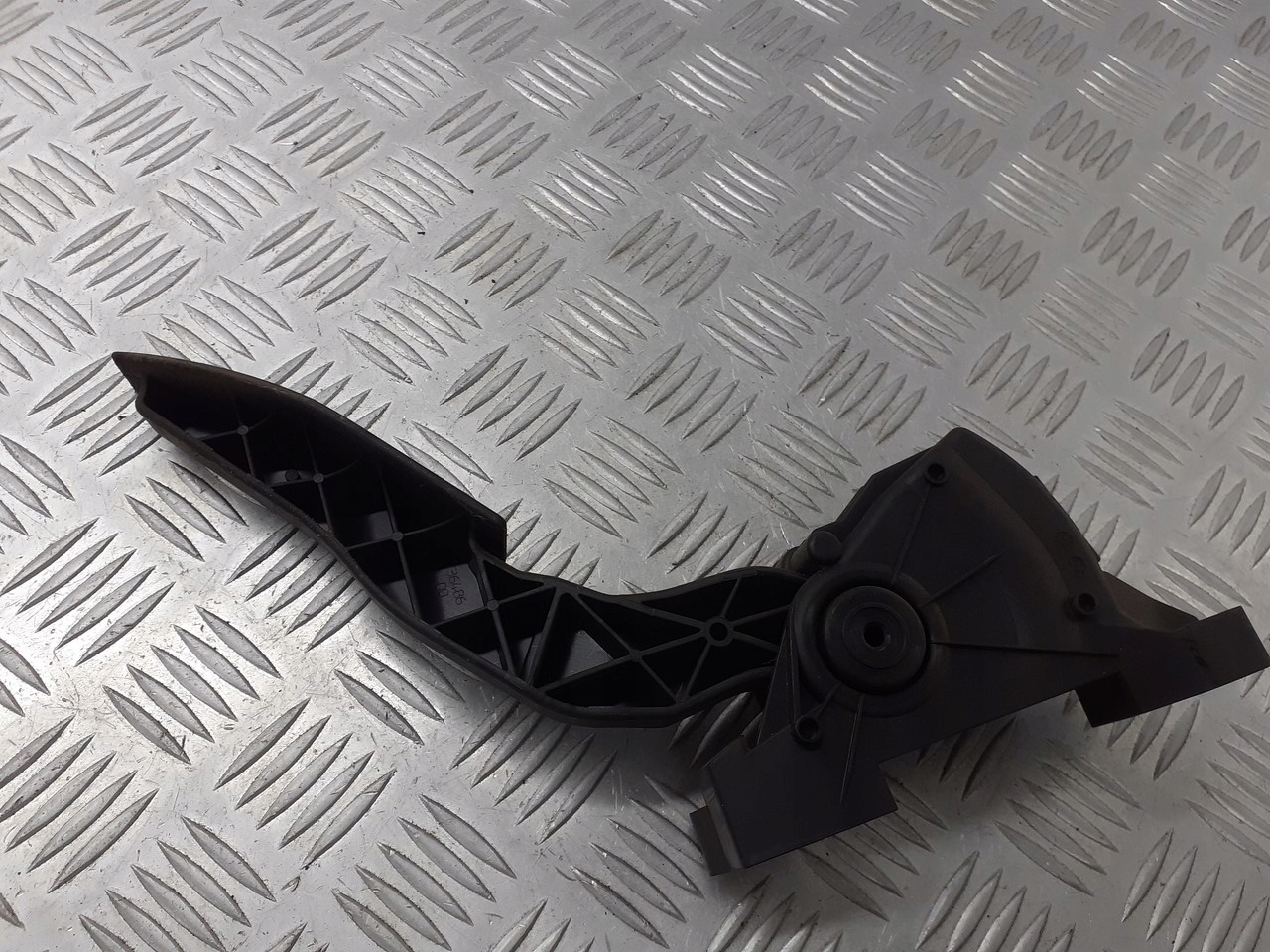 POTENCJOMETR PEDAŁ OPEL VECTRA C 1.8 9186724 Producent części Opel OE