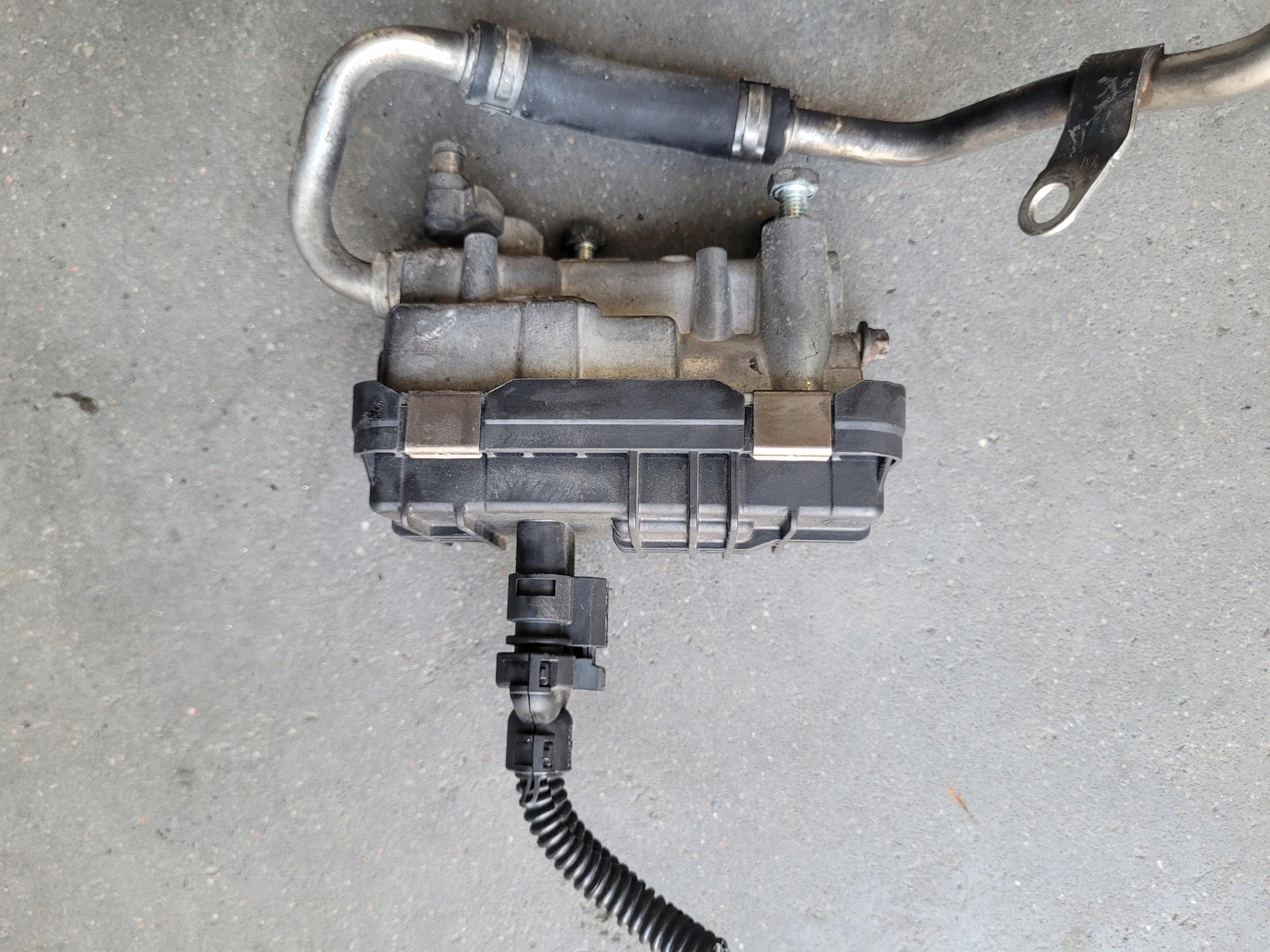 régulateur unité de commande électronique uce TURBO turbine MERCEDES W213 S213 E 220 D 2.0 CDI