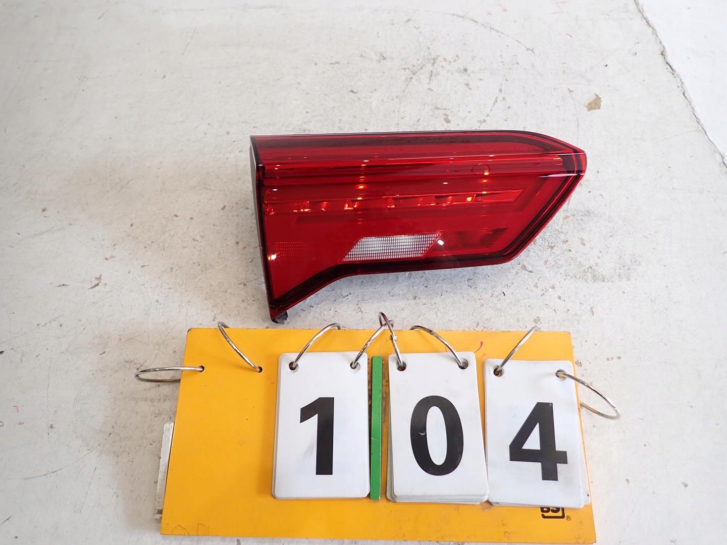 light rear part rear left VW T-ROC CABRIO 2017
