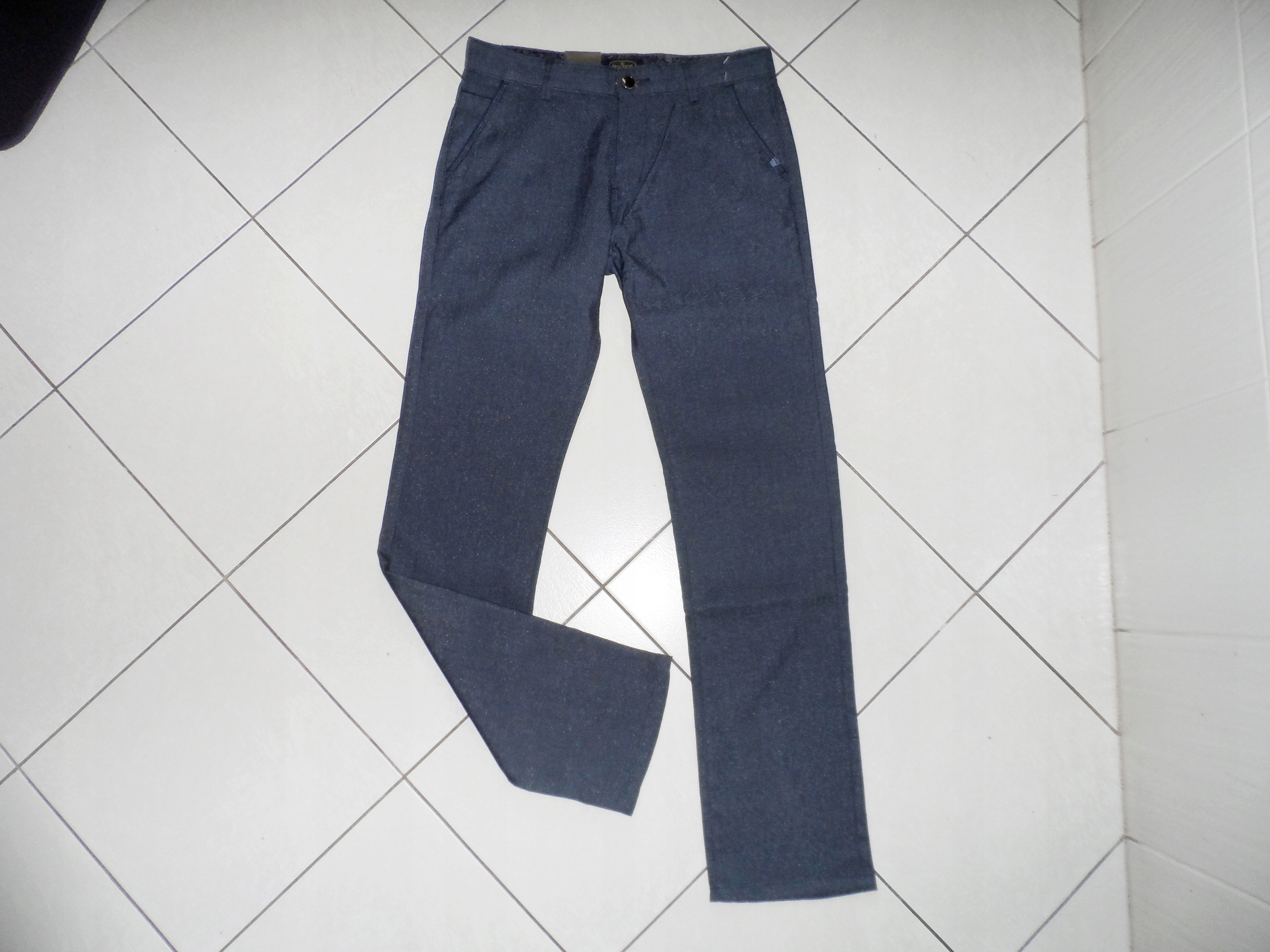 DISCRETE CHINOS SLIM NOWE SPODNIE r 32 x 34 pas 84 na 188 Marka inna