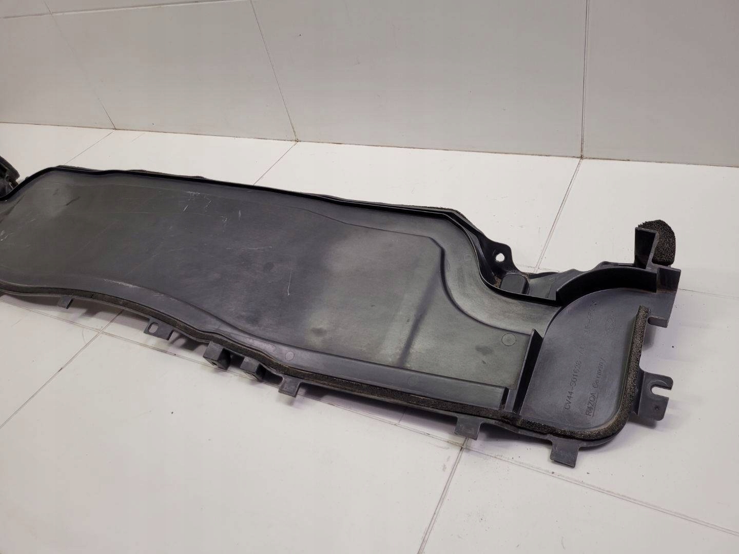 Podszybie Ford Kuga 2 2016 CV44-S01628-AC Numer katalogowy oryginału CV44-S01628-AC Podszybie Ford Kuga 2 generation SKU13823