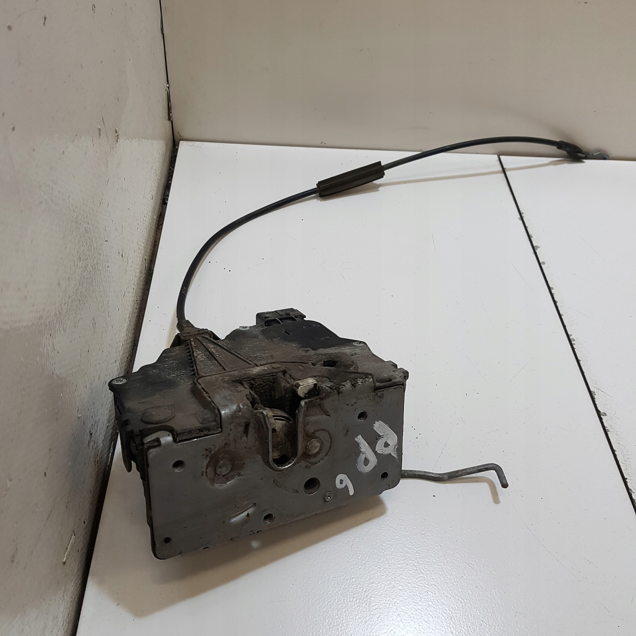 lock door CENTRALNY right front OPEL CORSA D 6 PIN