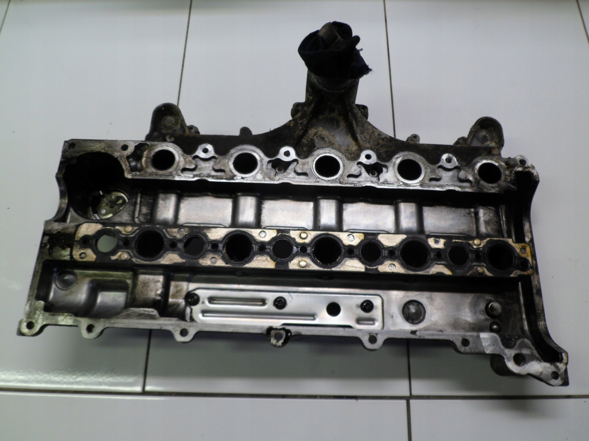 VOLVO 2.4 D5 COPERCHIO PUNTERIE 08692397