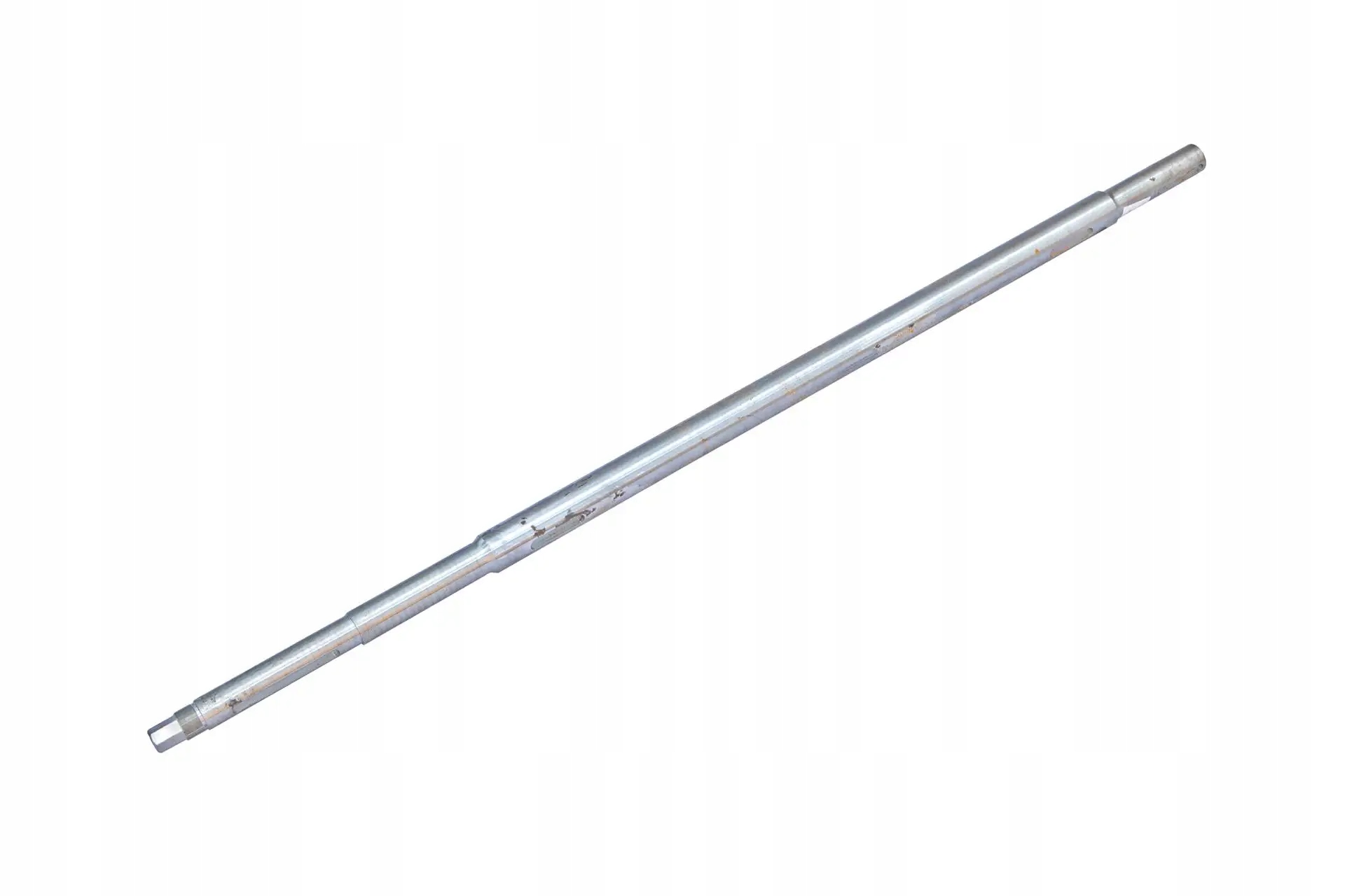 102844588 вал барабана молотарки