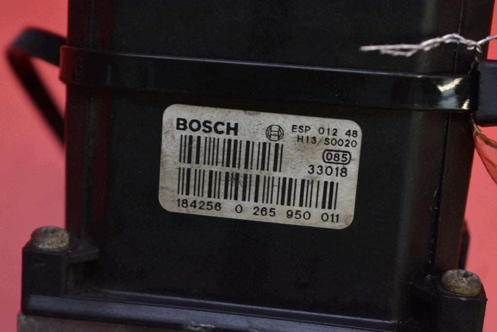 Pompa ABS 8E0614517 0265225048 AUDI A4 B6 2.0 20V 130 KM 00-05