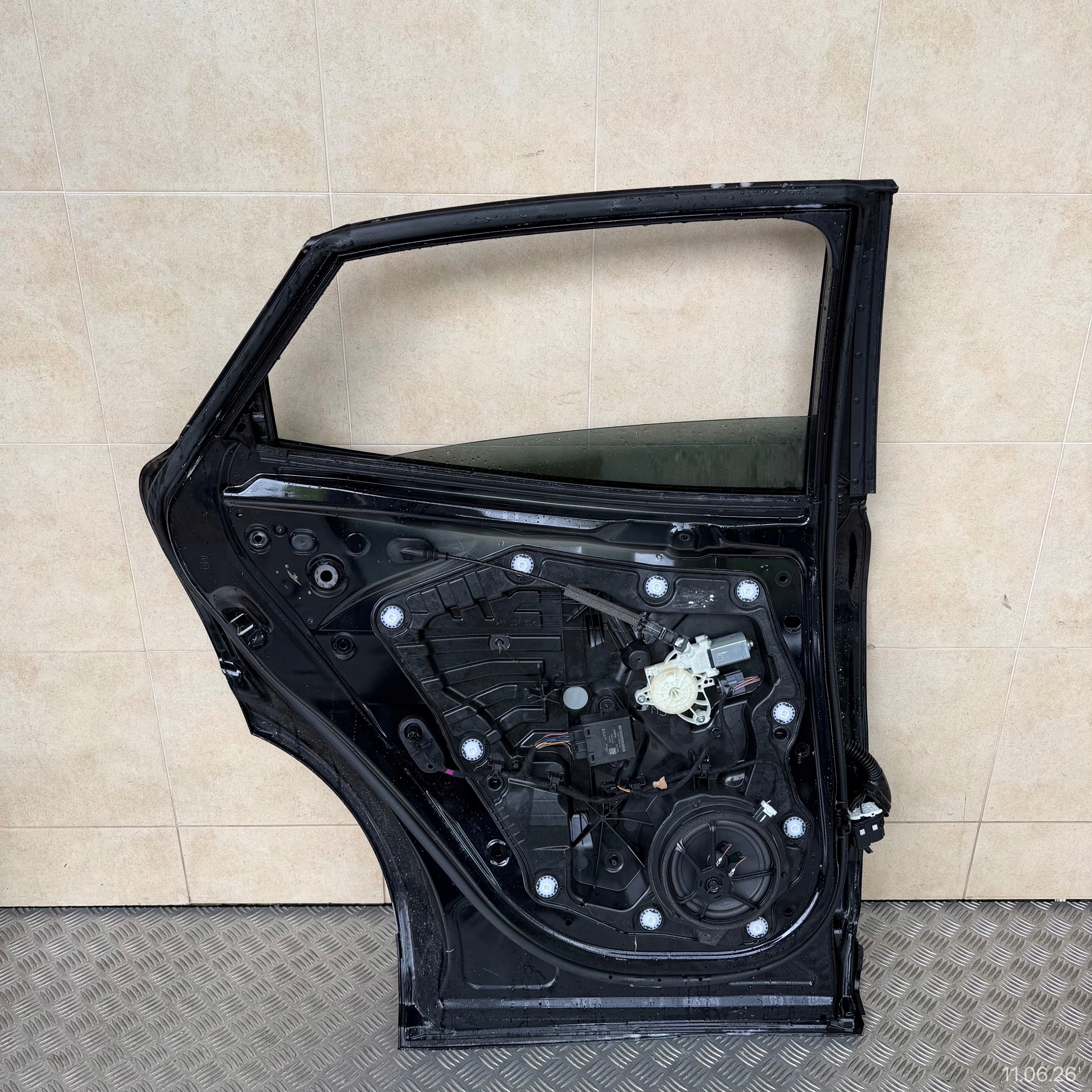 door complete rear. left FORD PUMA MK2 ST-LINE 2021 ROK