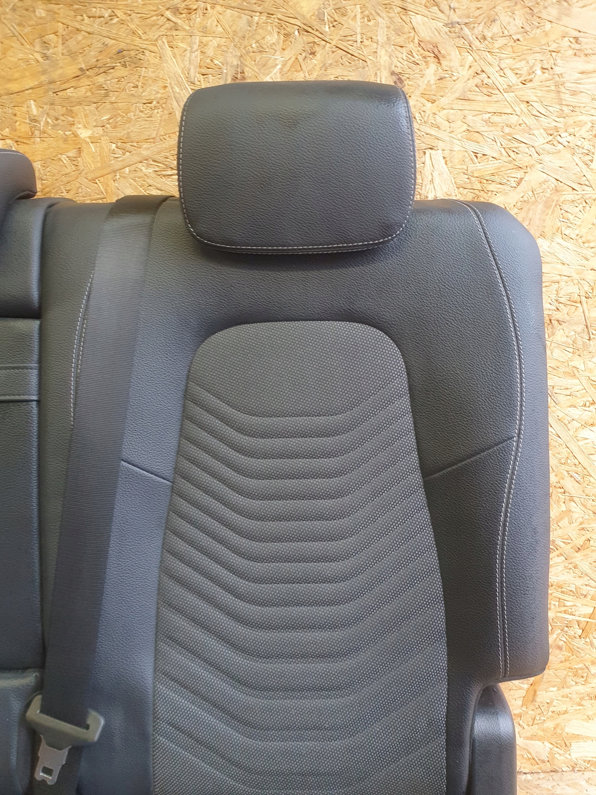 MERCEDES X247 кресла диван бочки европа