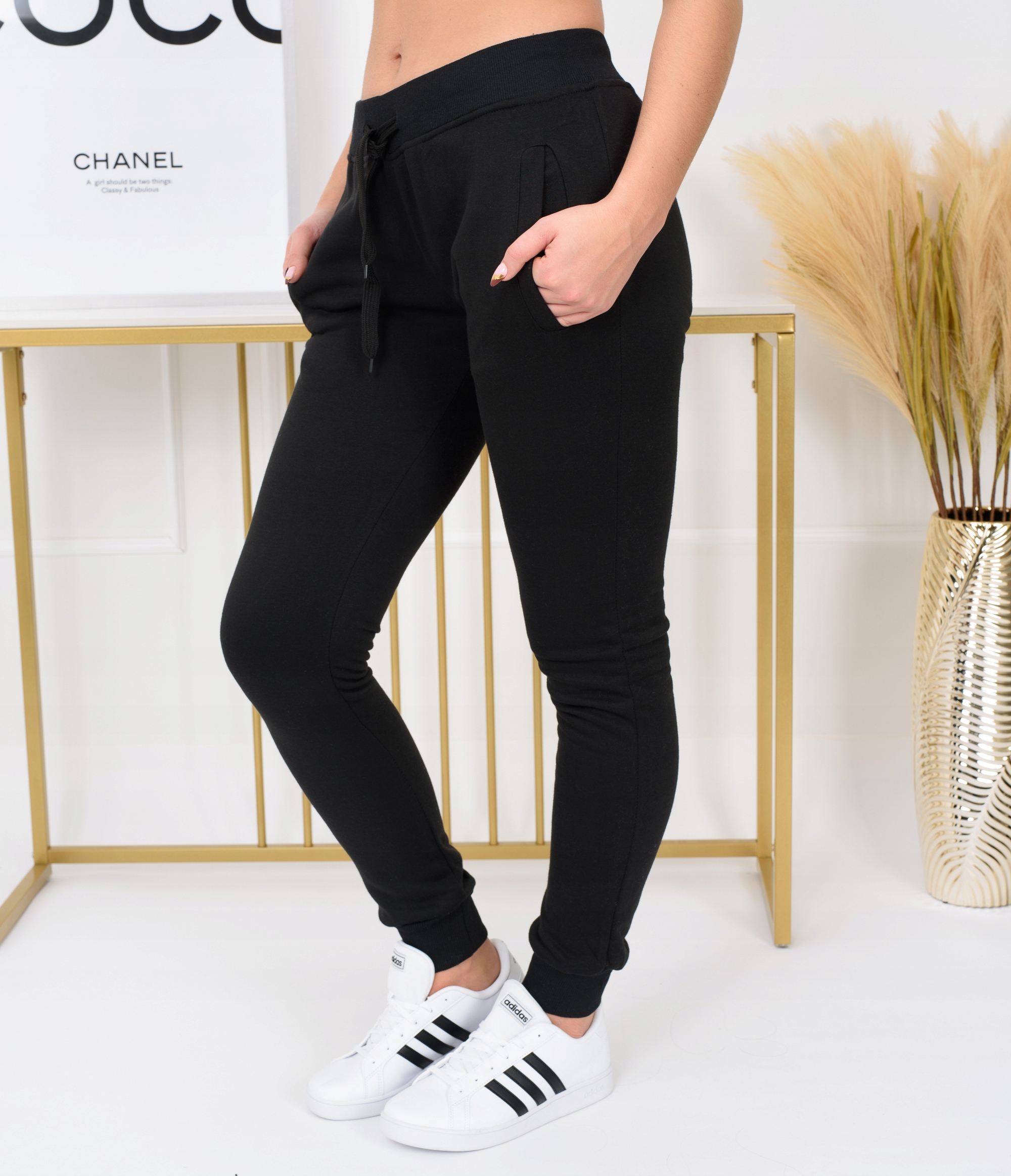 CK01 roz. L DAMSKIE SPODNIE DRESOWE GŁADKIE Rozmiar L