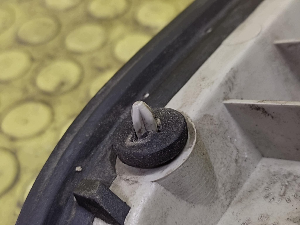 OPEL ZAFIRA A light right rear part