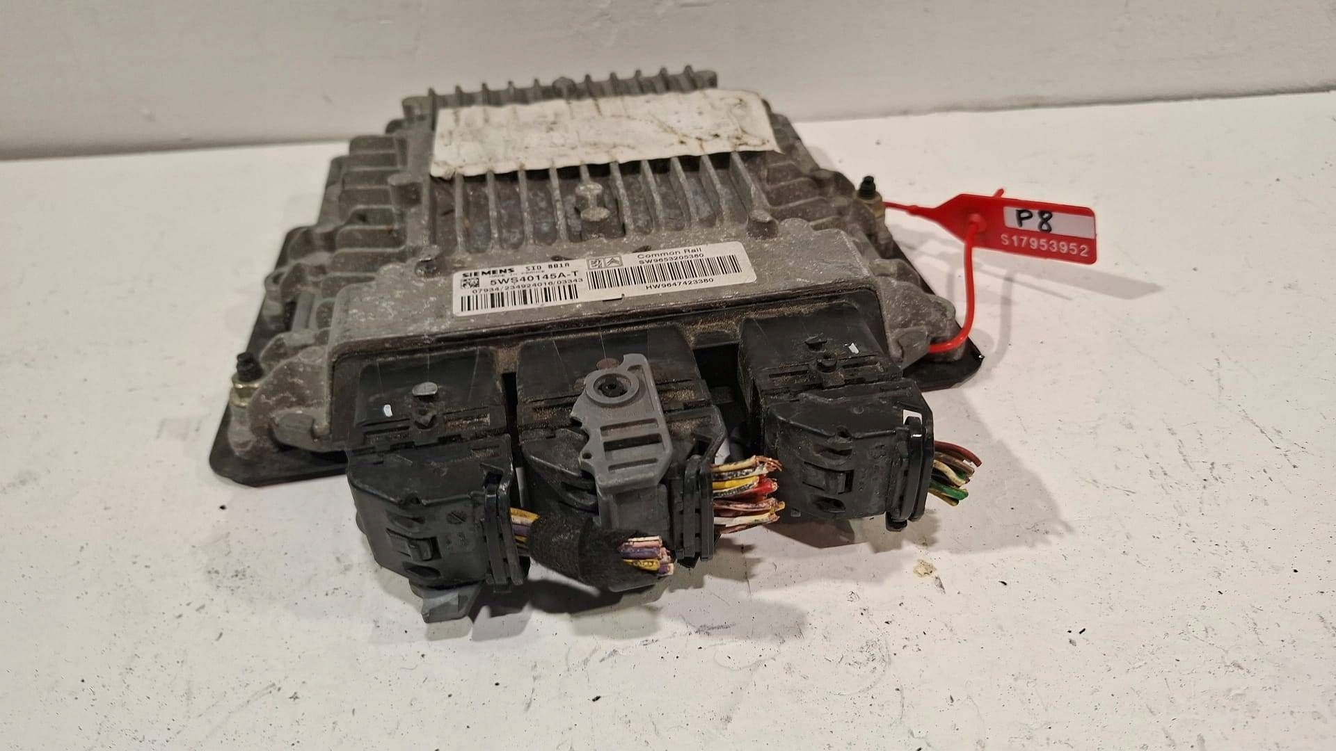 control unit of the engine computer 9653205380 Citroen Peugeot 2.0 HDI