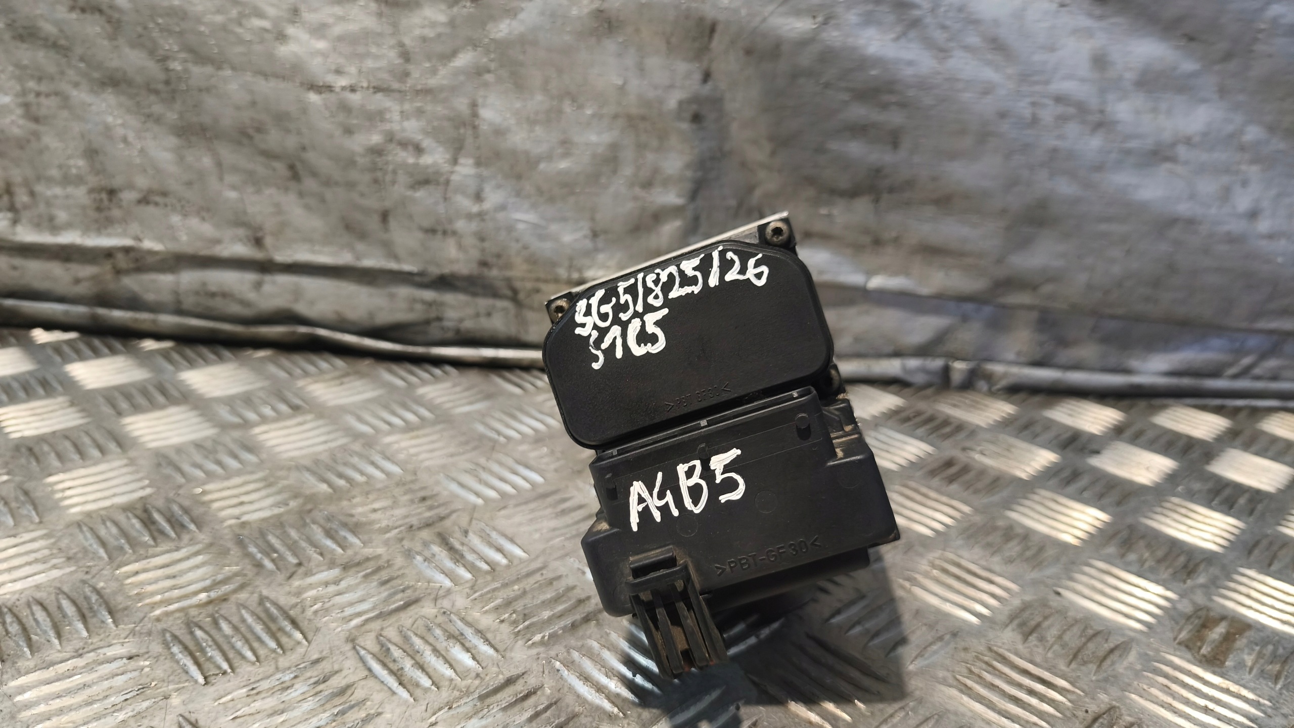 Pompa ABS AUDI A4 B5 1999r 1.9TDI 0265216559