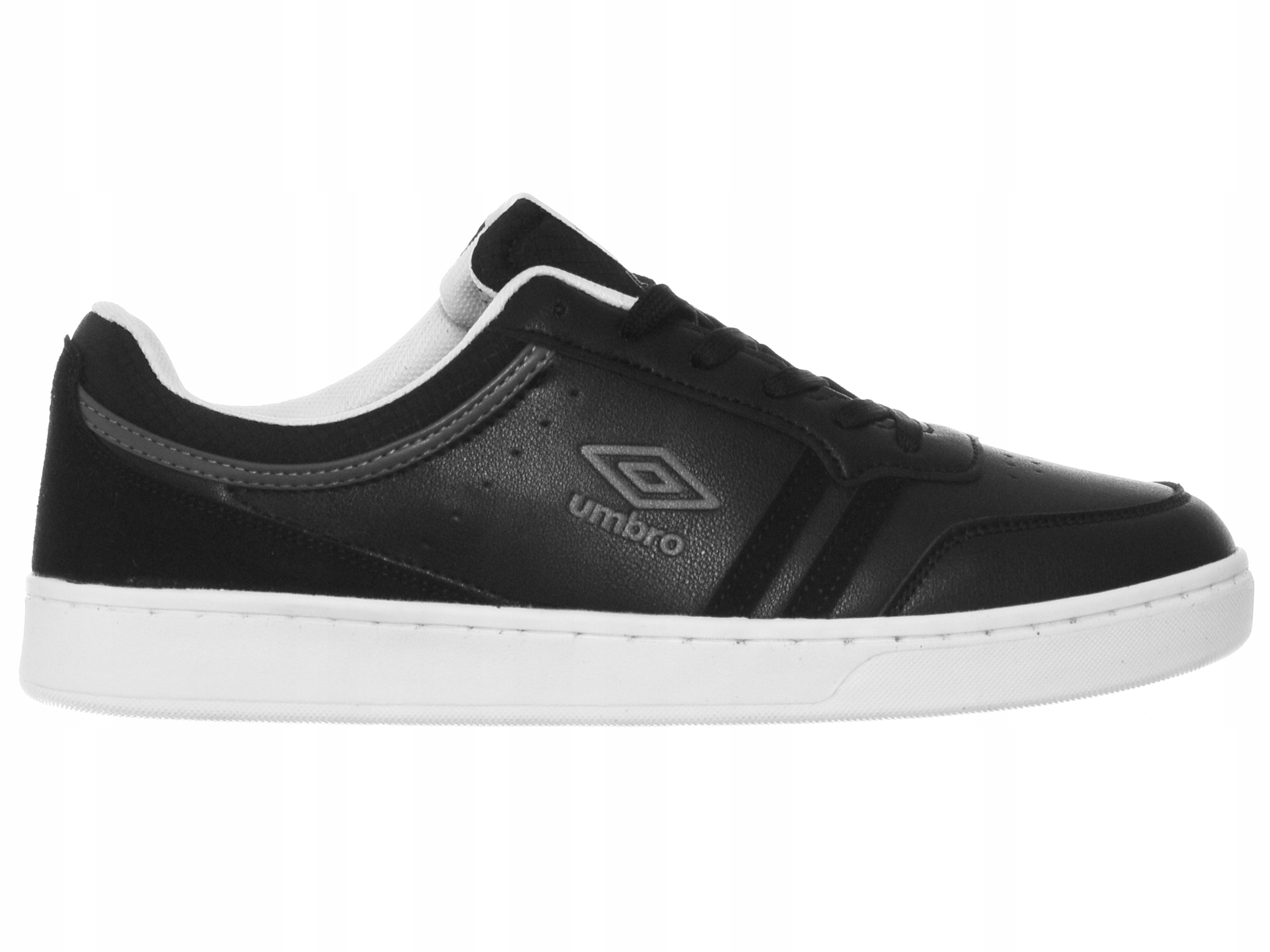 Pánské boty Umbro Barrett Low MIX UMM514022 2010