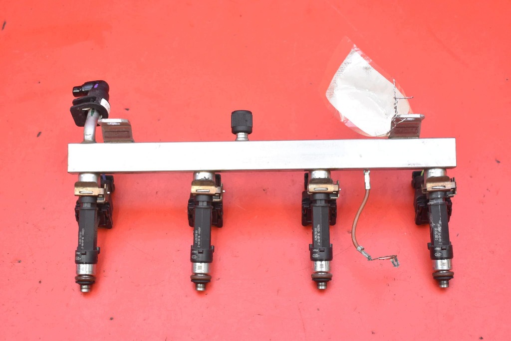 Rampe injection Injecteurs 55590487 OPEL CORSA E 1.4 16V 90 KM 14-20