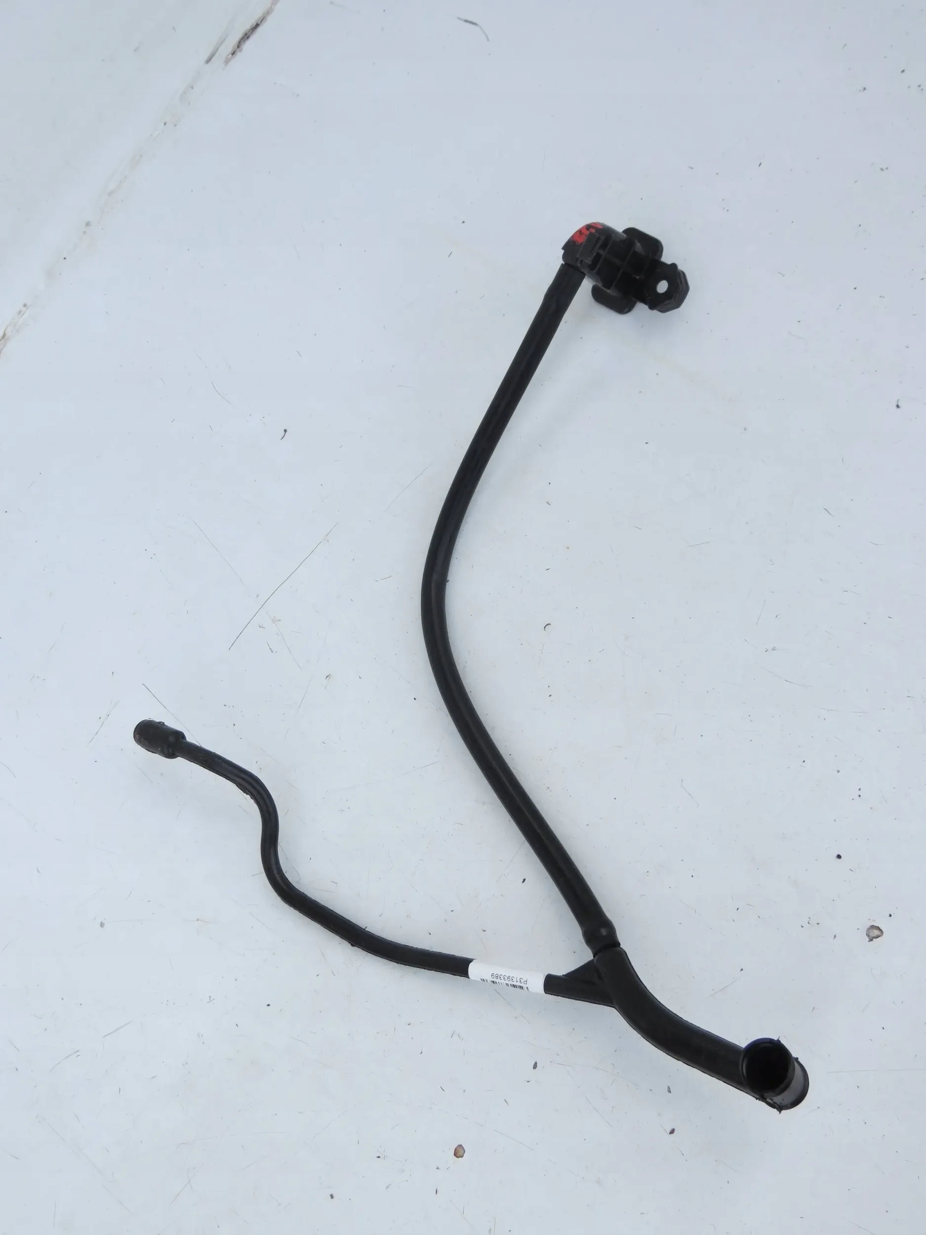 Przewody nagrzewnicy P31393389 Volvo XC60 II nagrzewnic Jakość części (zgodnie z GVO) O - oryginał z logo producenta pojazdu (OE)