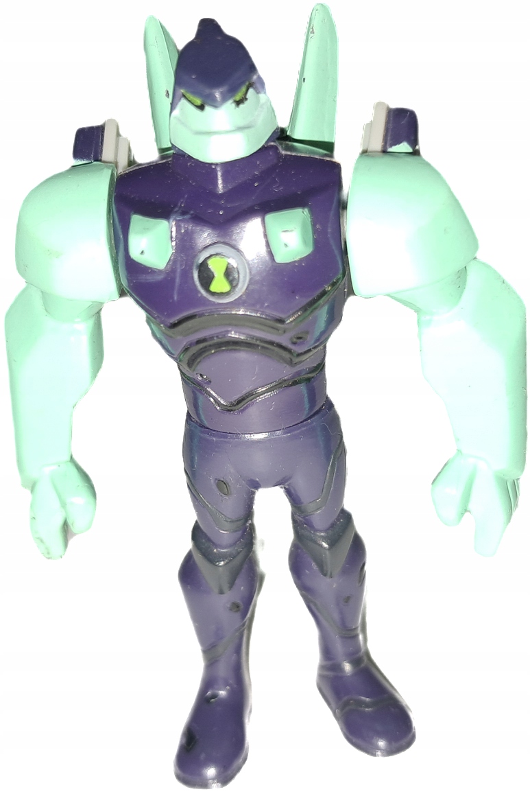BEN 10 FIGURKA RUCHOMA DO KOMNATY PRZEMIAN