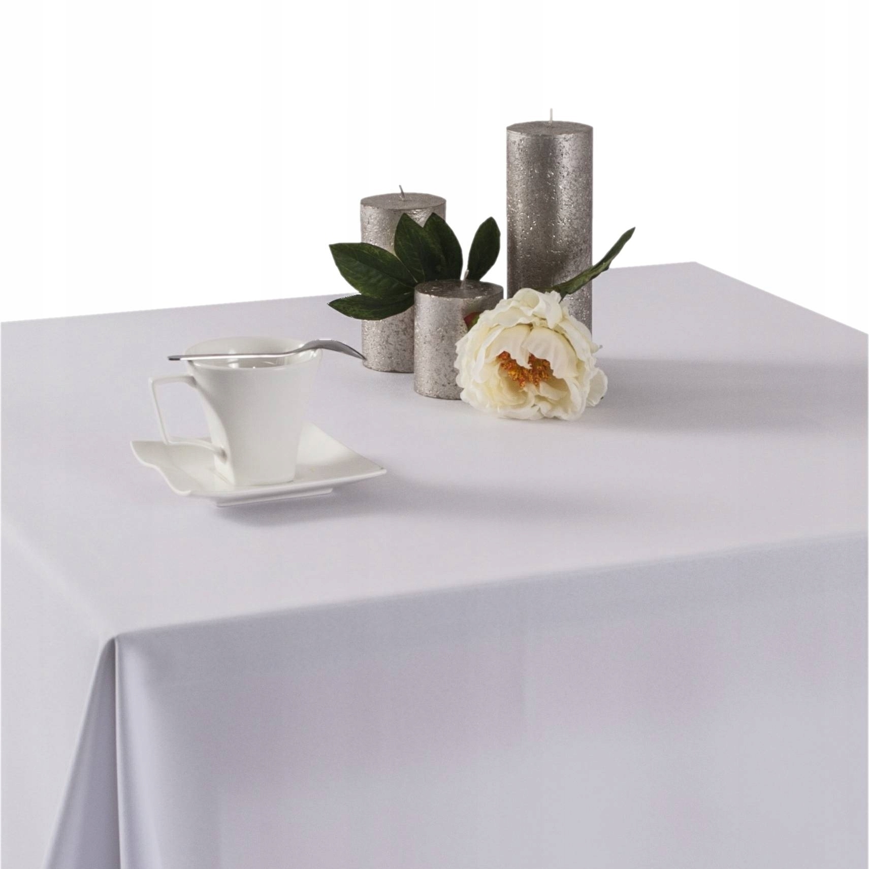 

Obrus Biały Gładki U3 Emma 140x220 cm