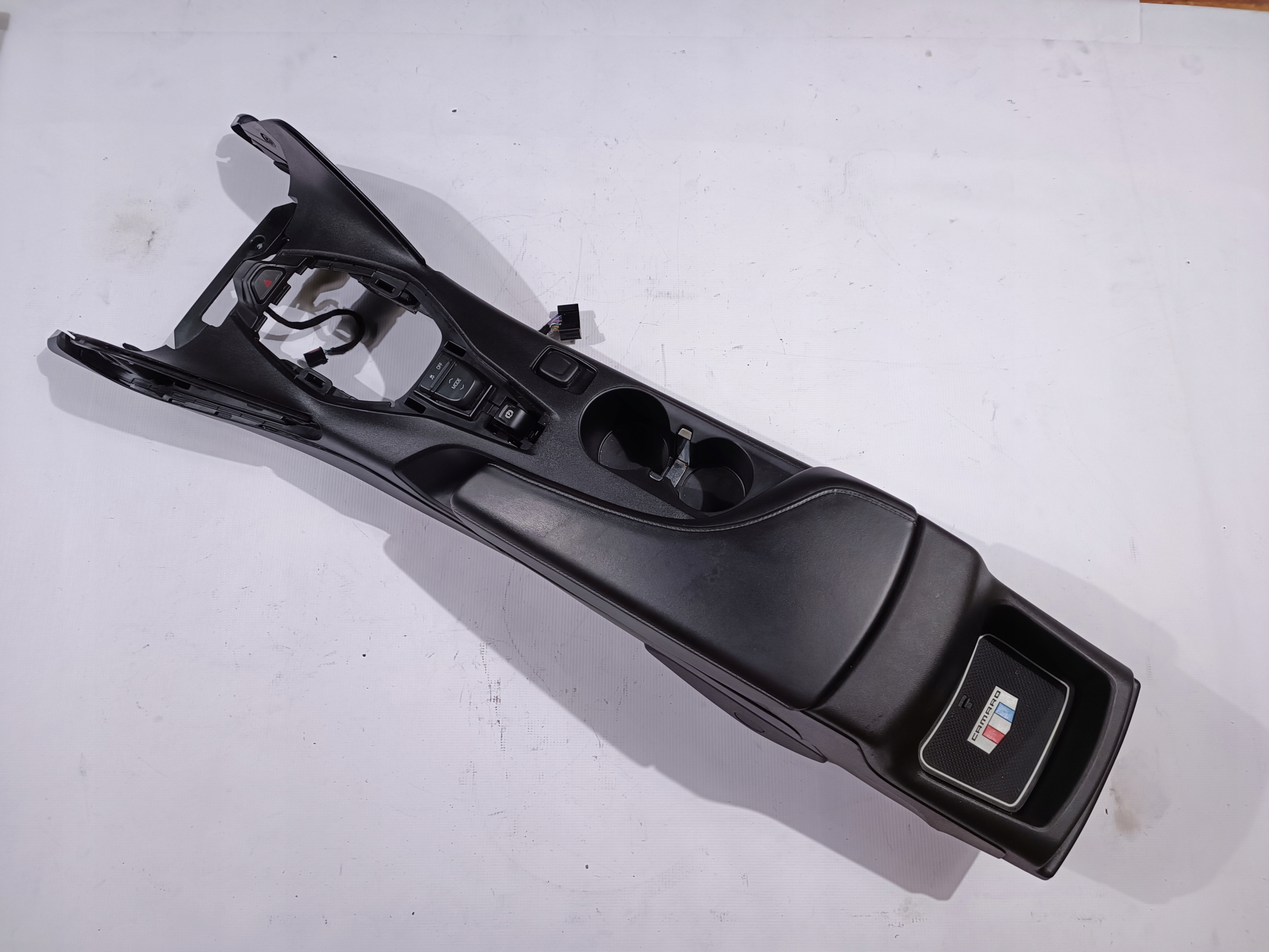 Tunel central armrest Chevrolet Camaro 2016