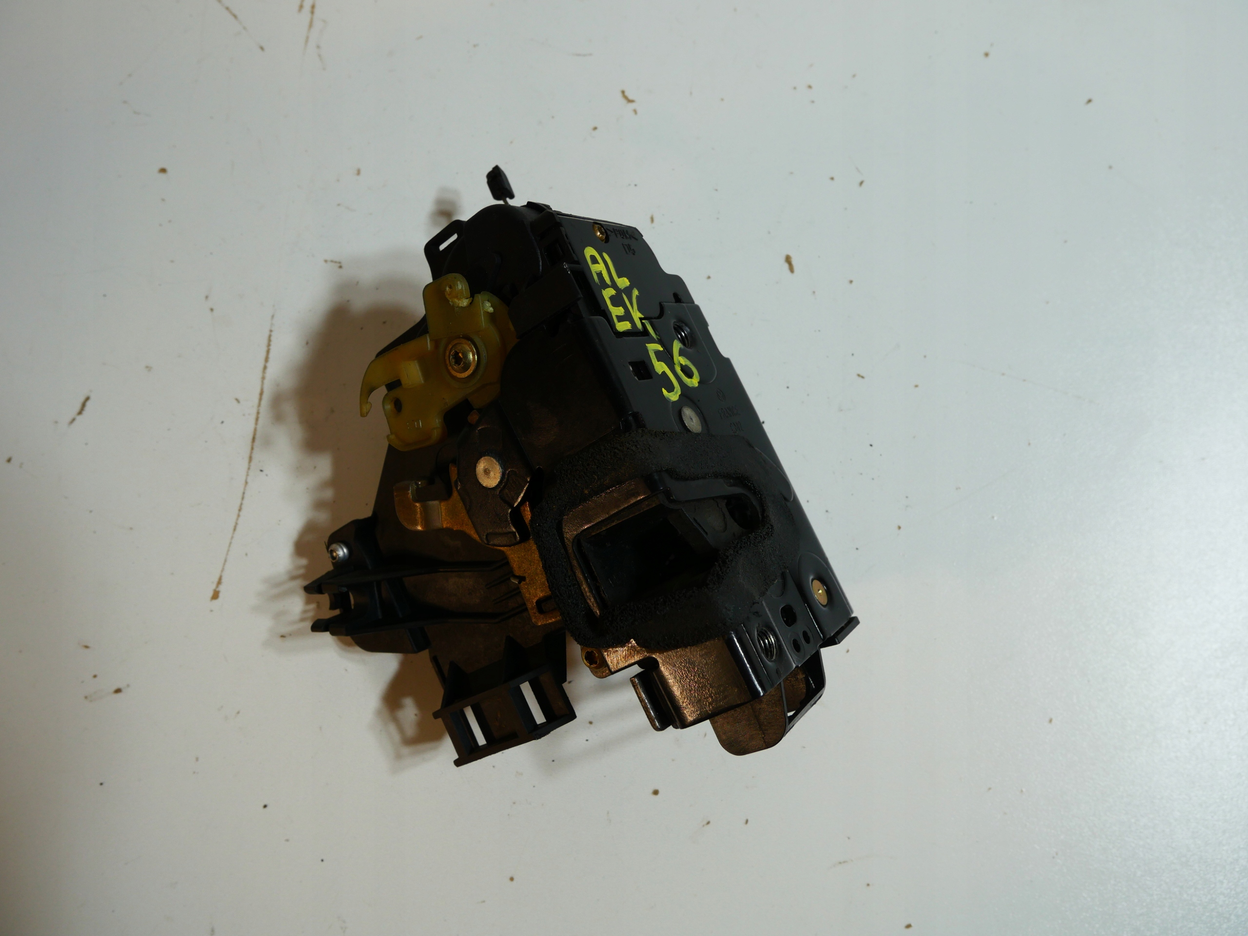 lock door SKODA VW SEAT AUDI 3D1837016BK