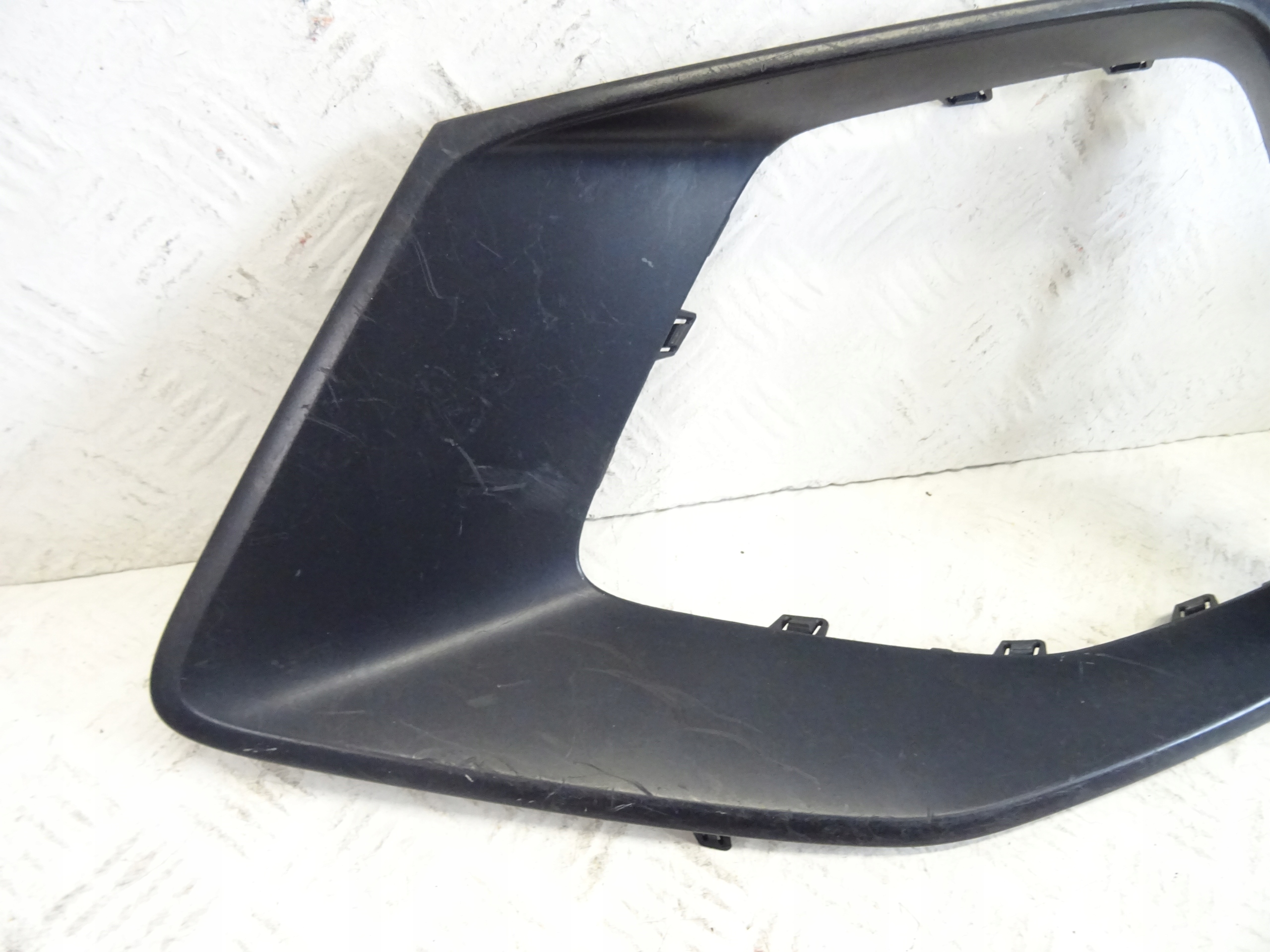 grid of a bumper front front left AUDI AUDI Q8 SQ8 S-LINE 4M8853257