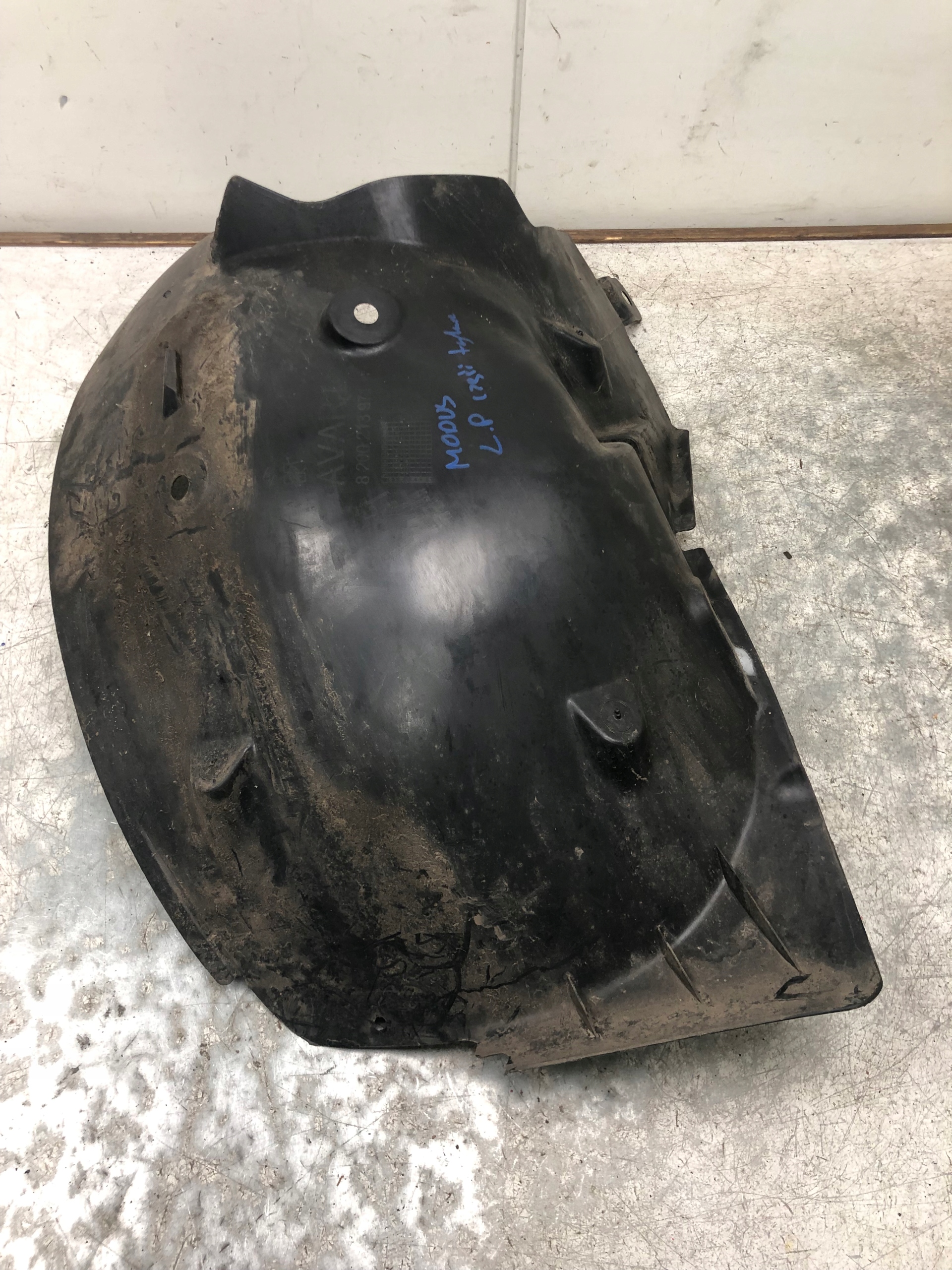 mudguard left front part rear RENAULT MODUS 8200213971