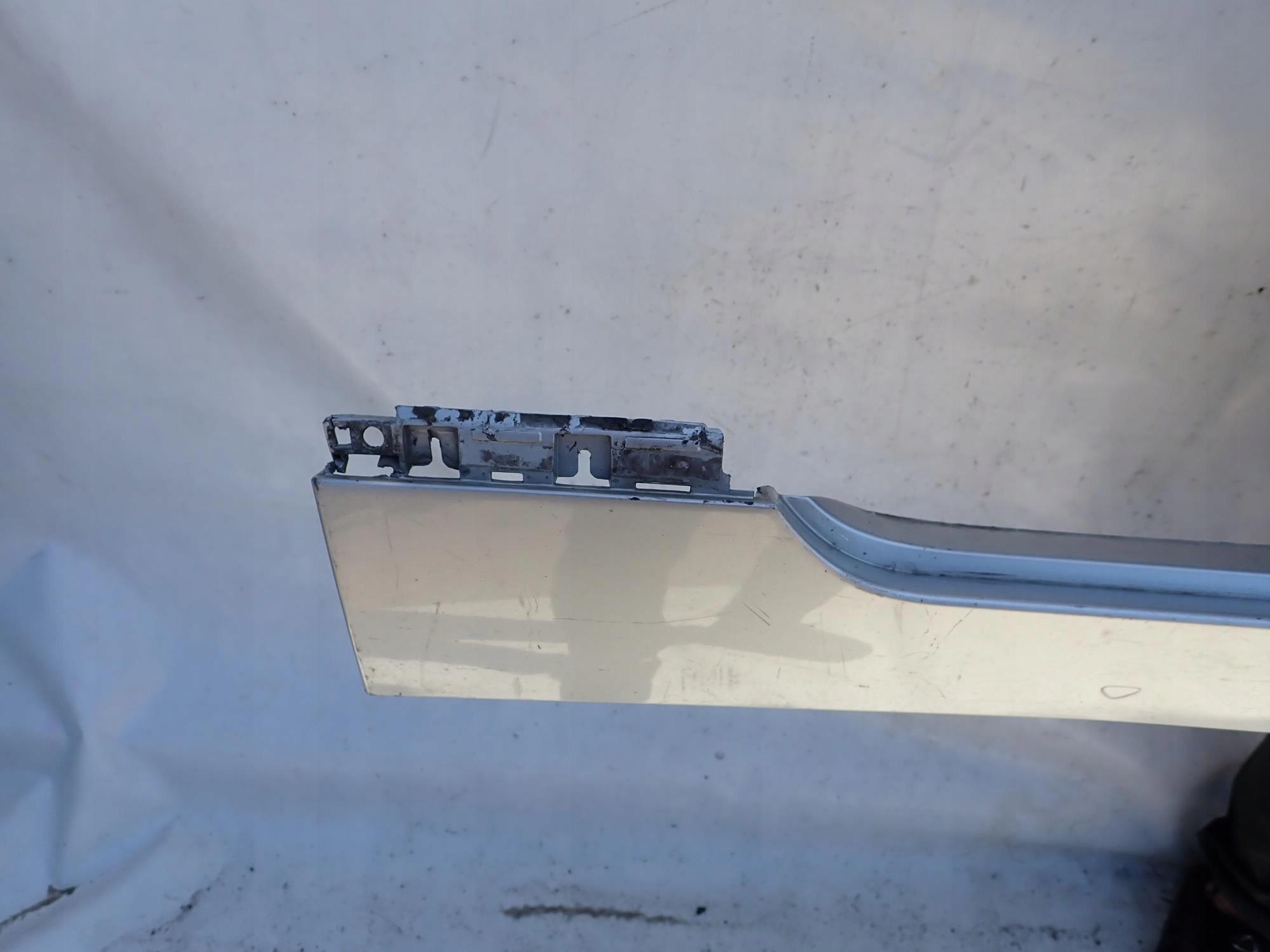 VW PASSAT B8 14-23 threshold right moulding threshold right
