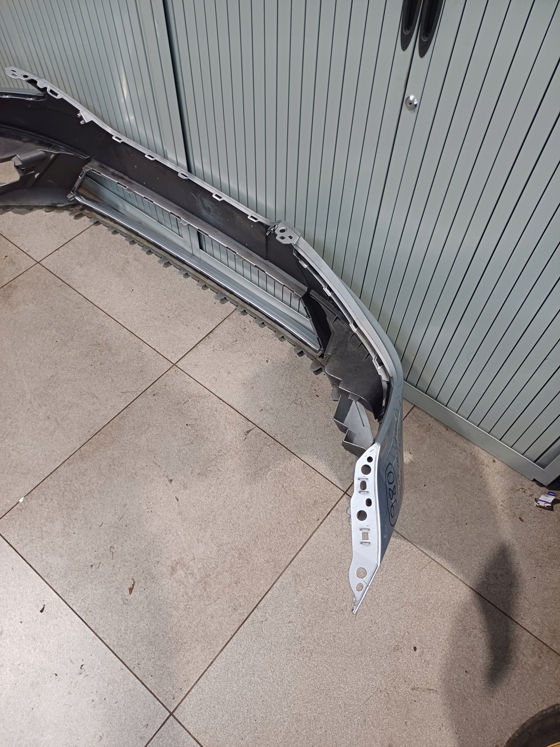 bumper front front SEAT IBIZA V 5 6F0 2 X PDC 6F0807221D 17R