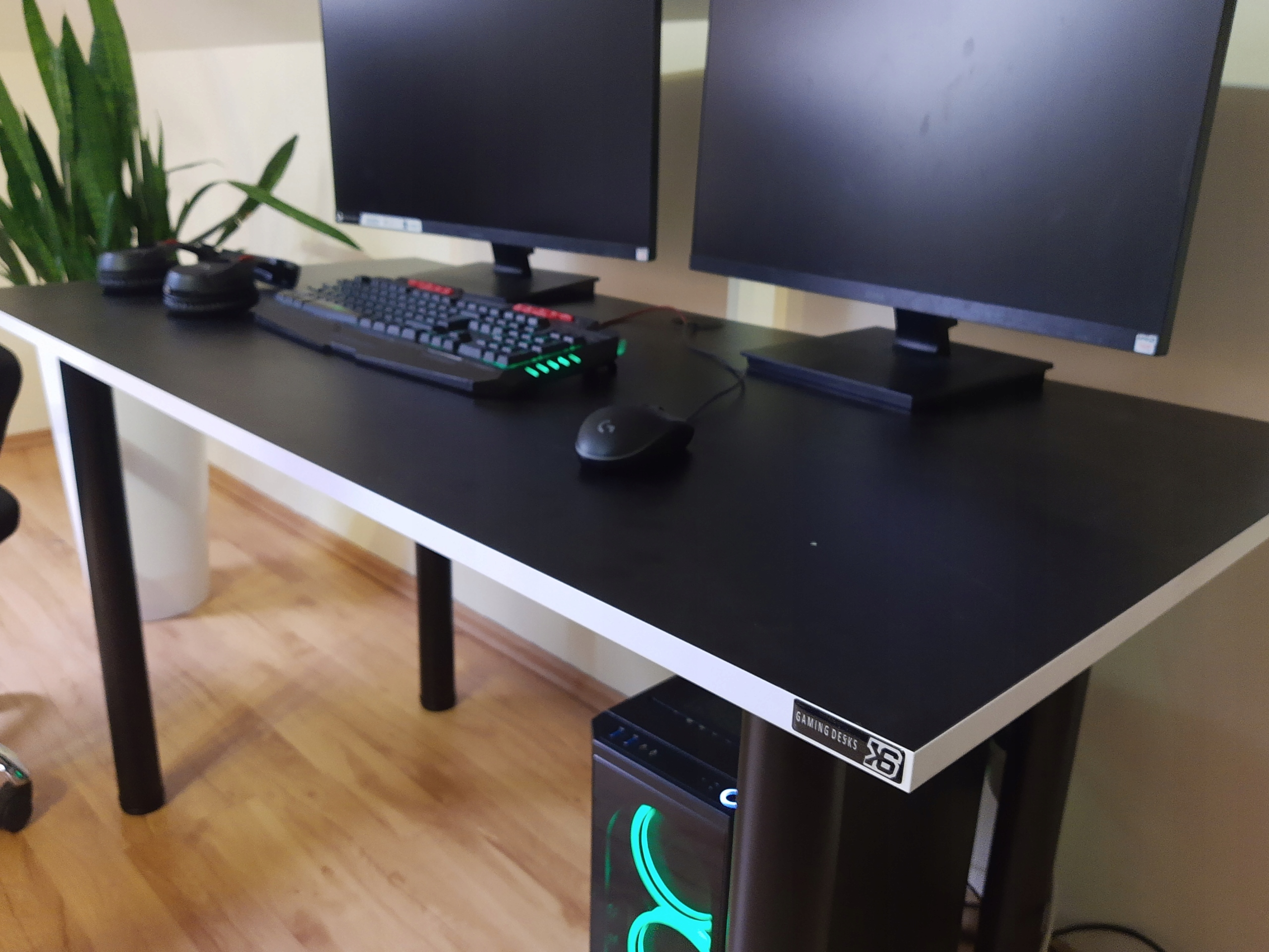 BIURKO GAMINGOWE RGB LED 100x60 Marka inna