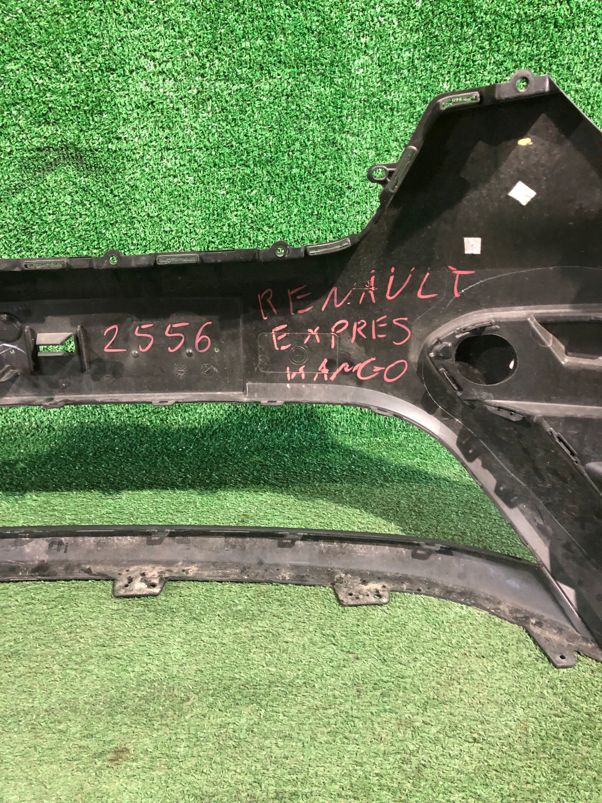front bumper RENAULT EXPRES