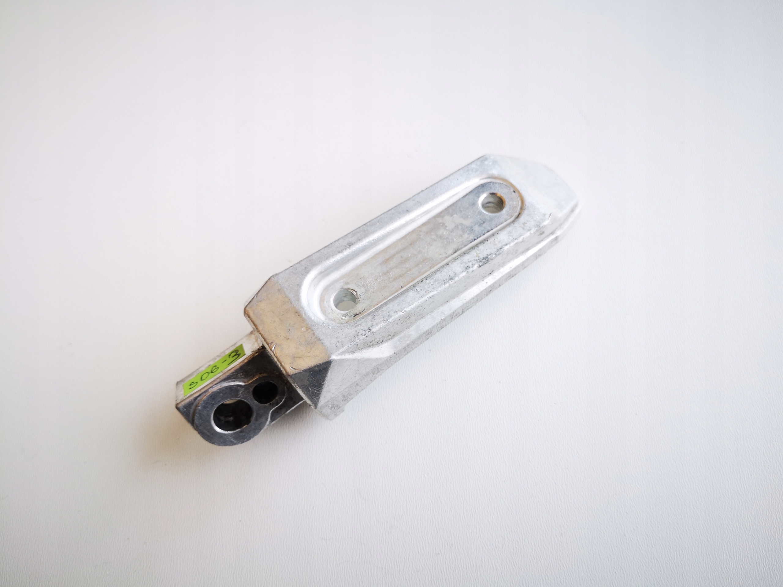 VZR1800 GSX650F GSF650 PODNÓŻEK STOPKA43621-44G00 Dopasowanie do pojazdu produkt dedykowany