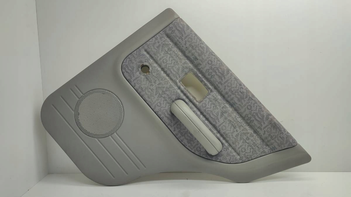 ОБШИВКА ДВЕРІ ЗАД. ПРАВИЙ FREELANDER I 1999 EU