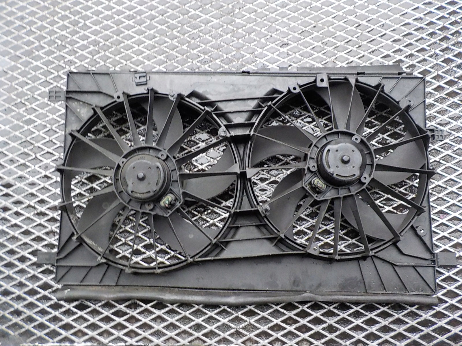JEEP COMPASS 2.4 B fan module radiator 24041419