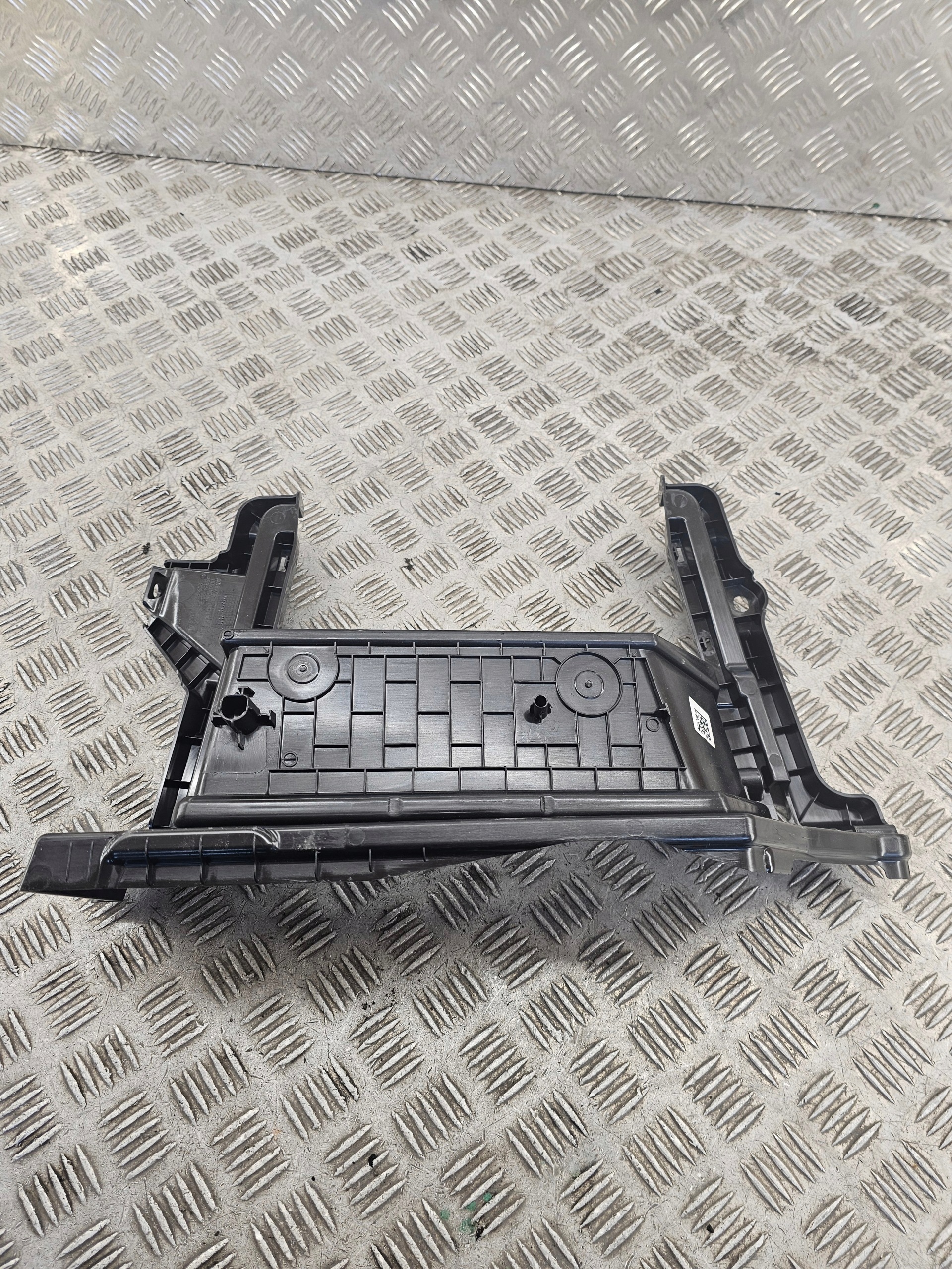 BMW 5 G30 passenger compartment boot right 7378506