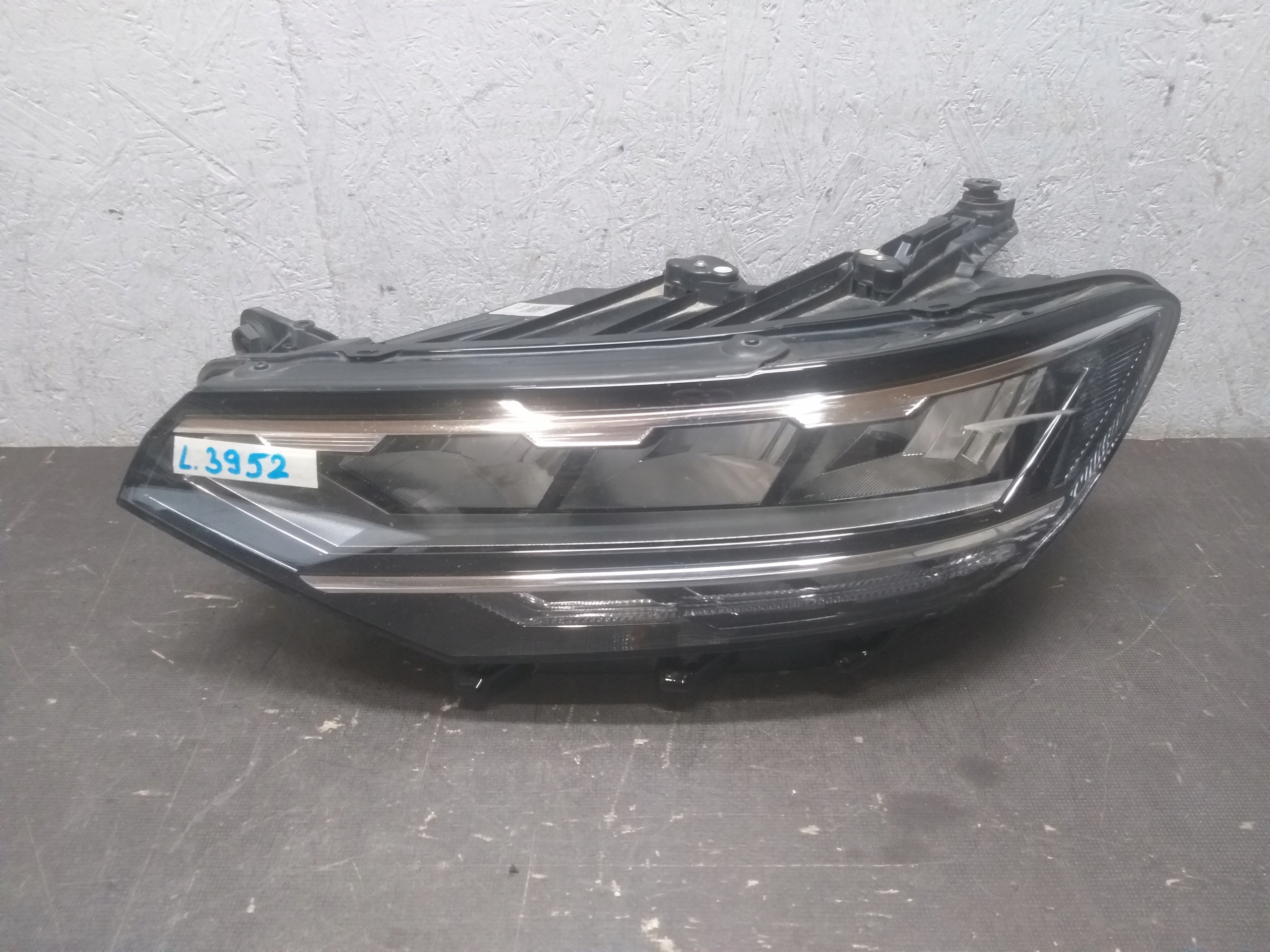 light front left VW PASSAT B8 LIFT FULL LED 3G1941035Q