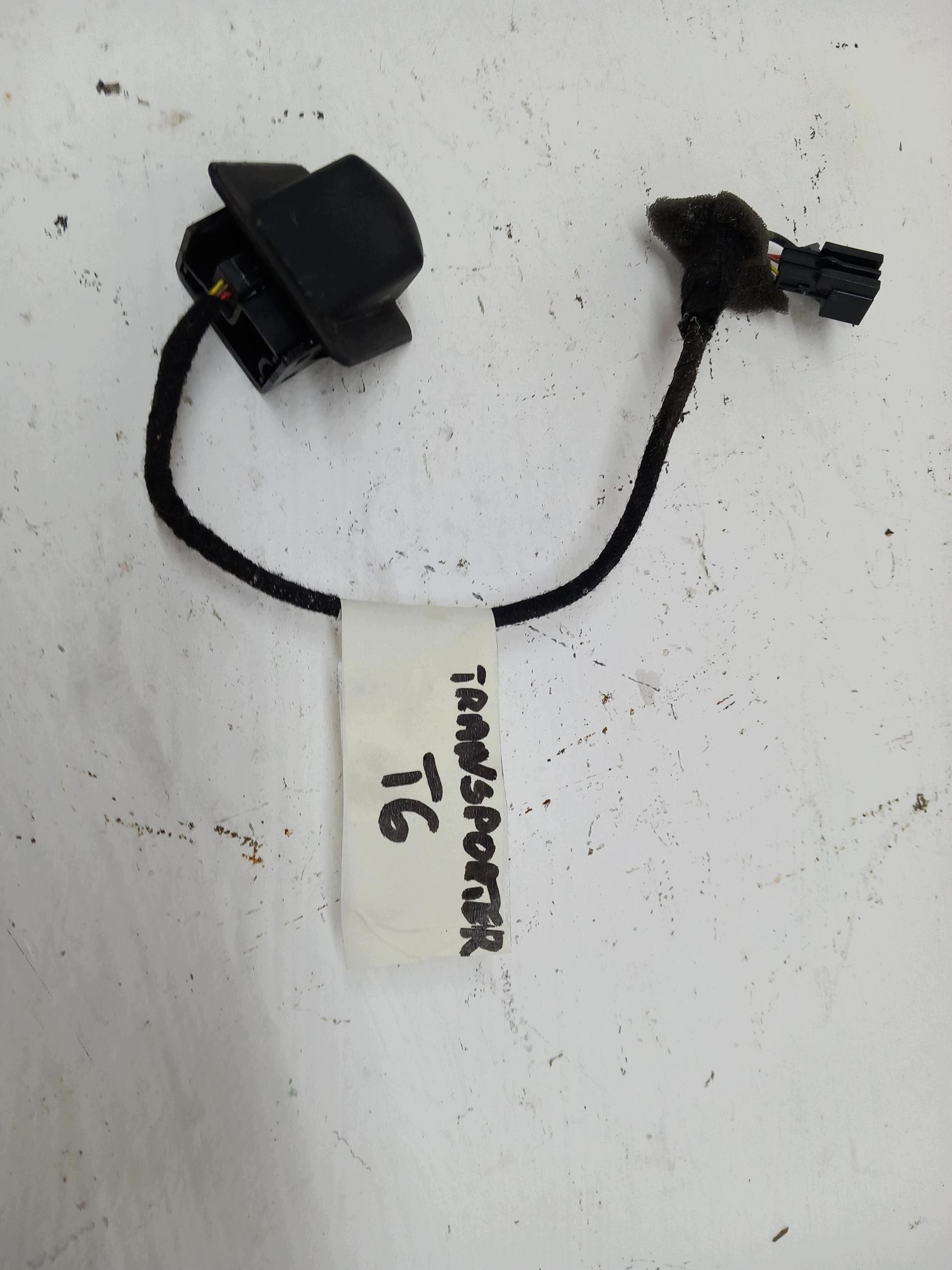 originál KAMERA reversing VW TRANSPORTER T6 T6.1 MULTIVAN 7E0980561A