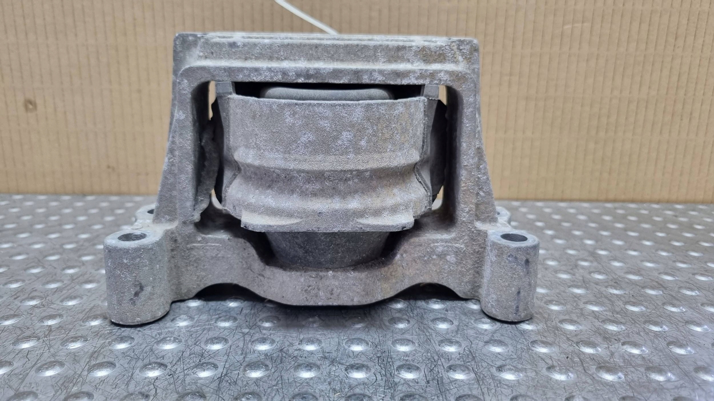 holder engine mount 3C11-6F012-AD FORD TRANSIT MK6 2.0 TDCI