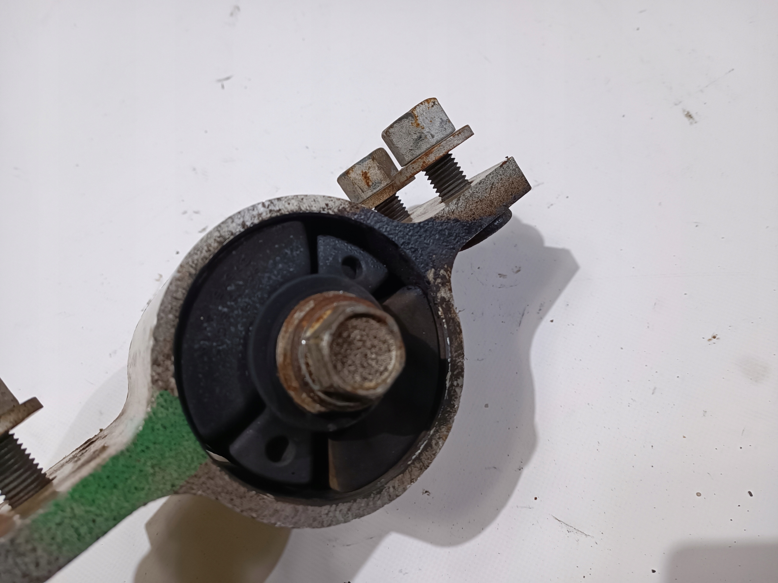 airbag engine mount left Ford F250 F350 6.7 2017