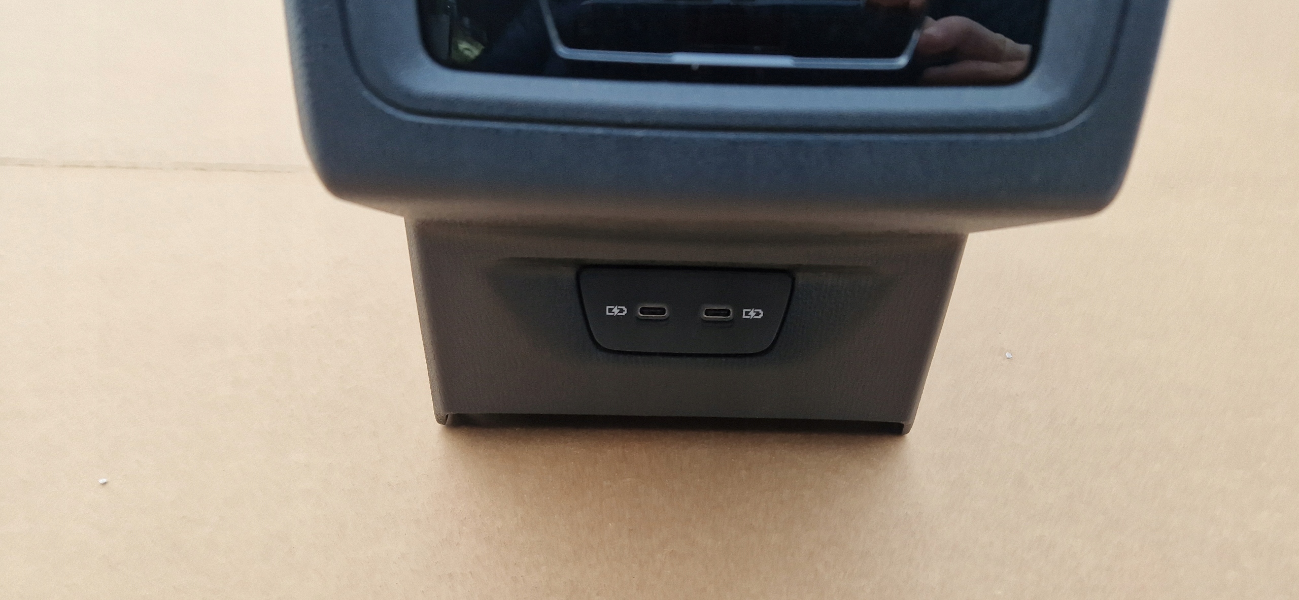 armrest TUNEL VW GOLF 8 VIII leather complete new