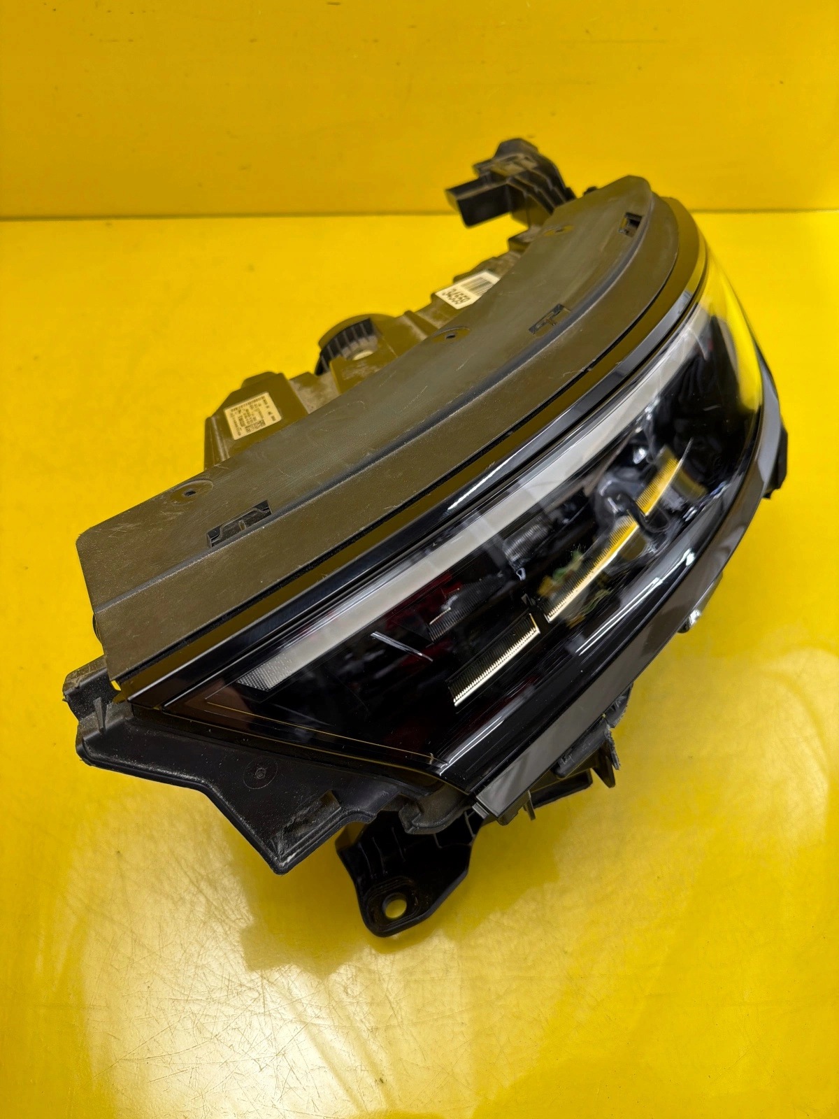 light left front Opel Mokka B II Full Led 9837331880