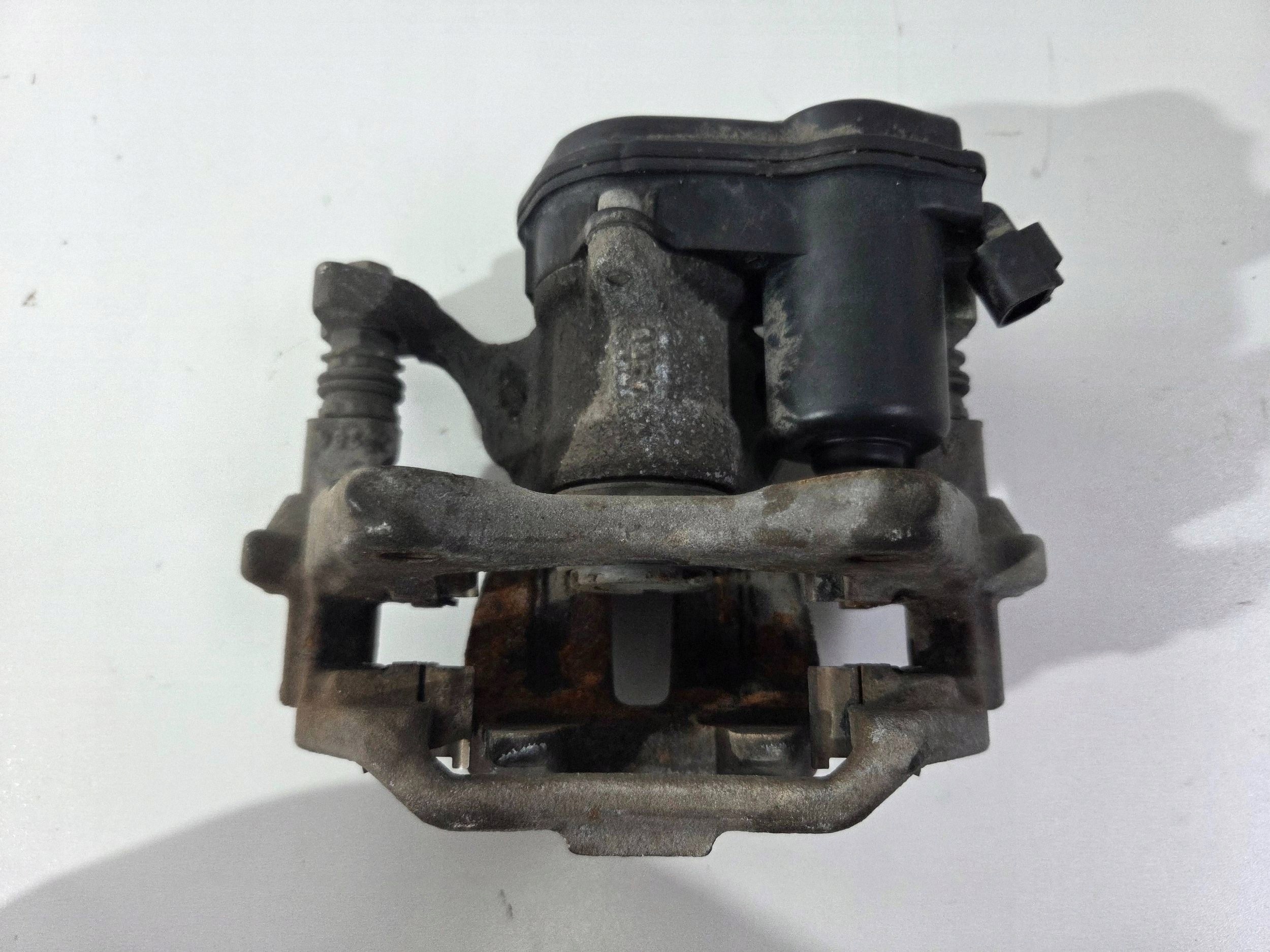 Toyota Corolla E21 caliper brake rear left (B873)