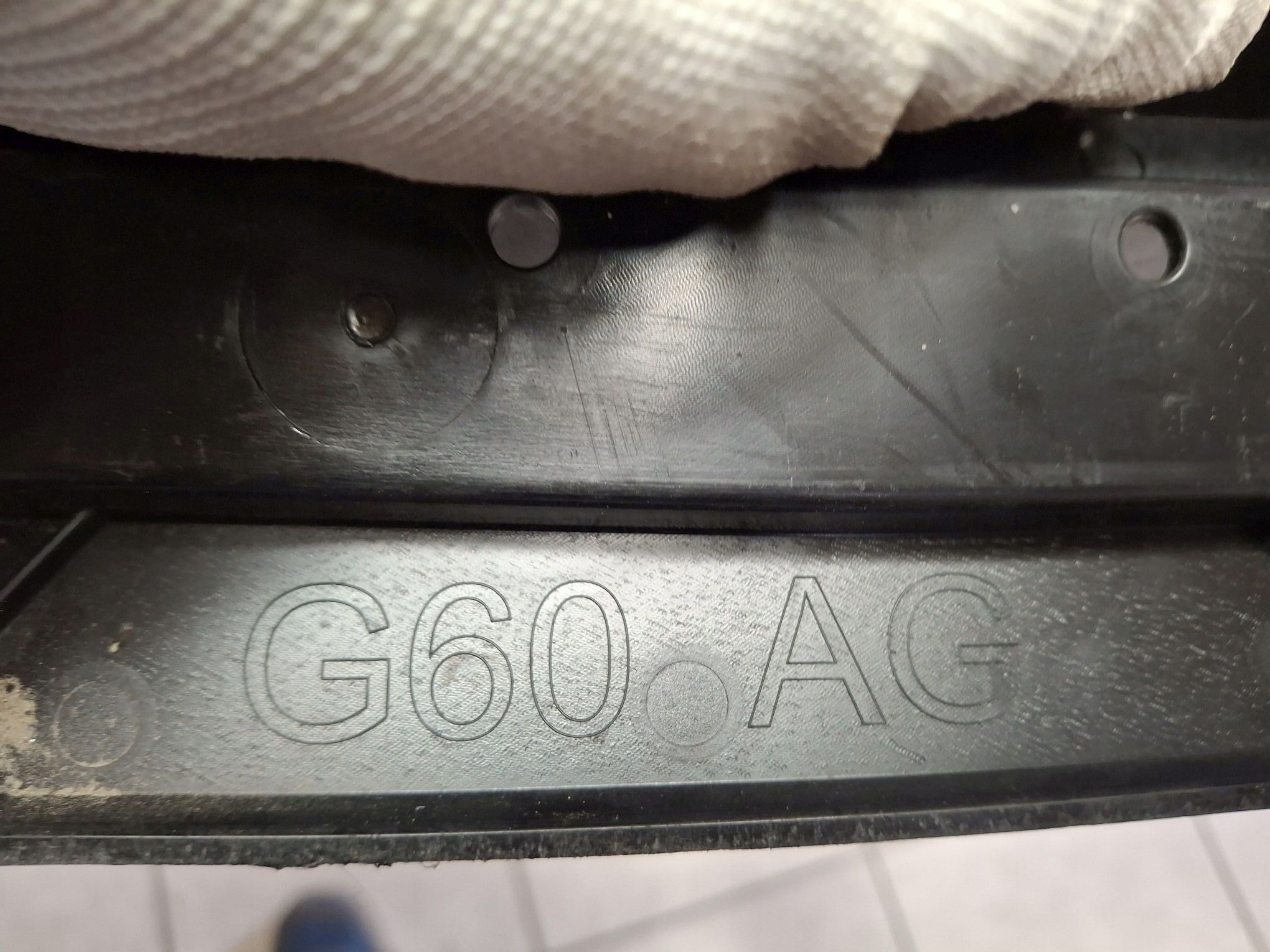 pillar of a bumper front sider BMW 5 G60 G61 2023R->