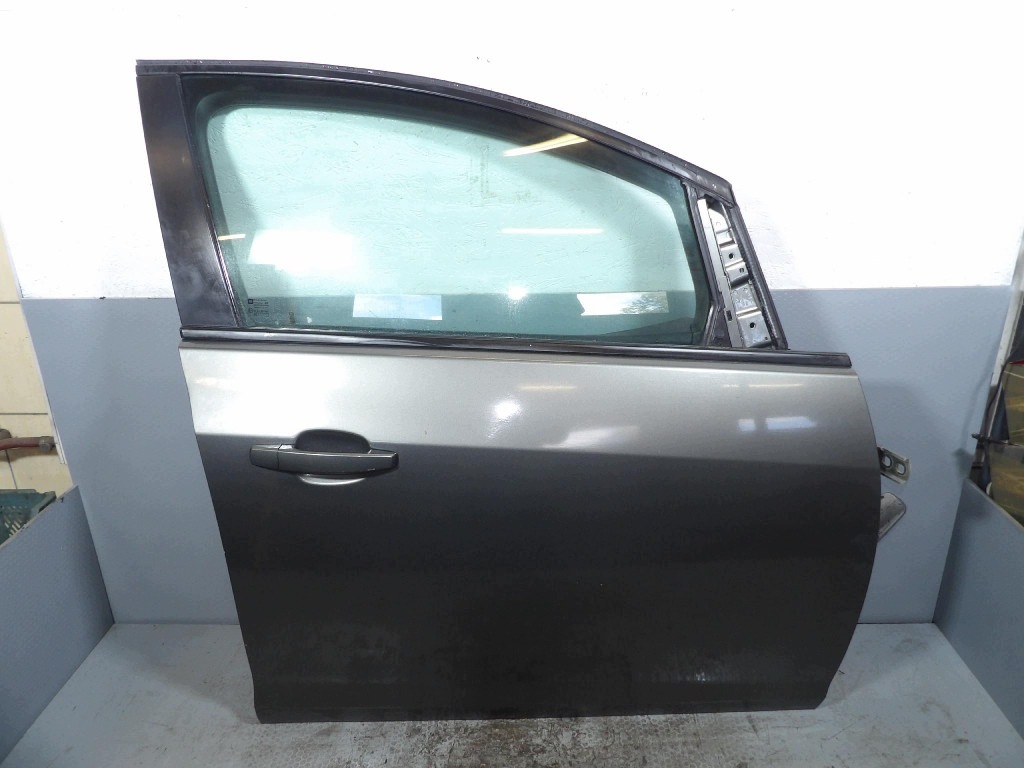 OPEL ASTRA J door front right Z10A