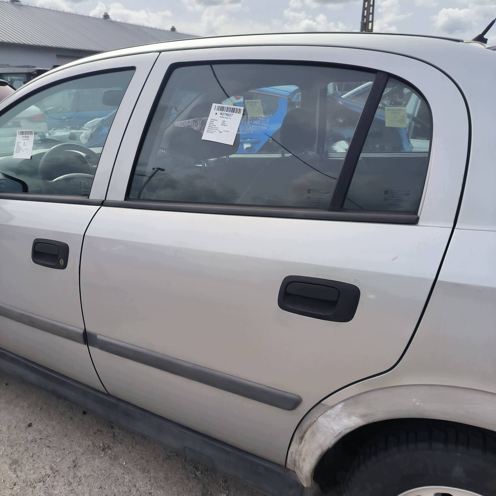Tür links heck Z147 OPEL ASTRA G 5D HB