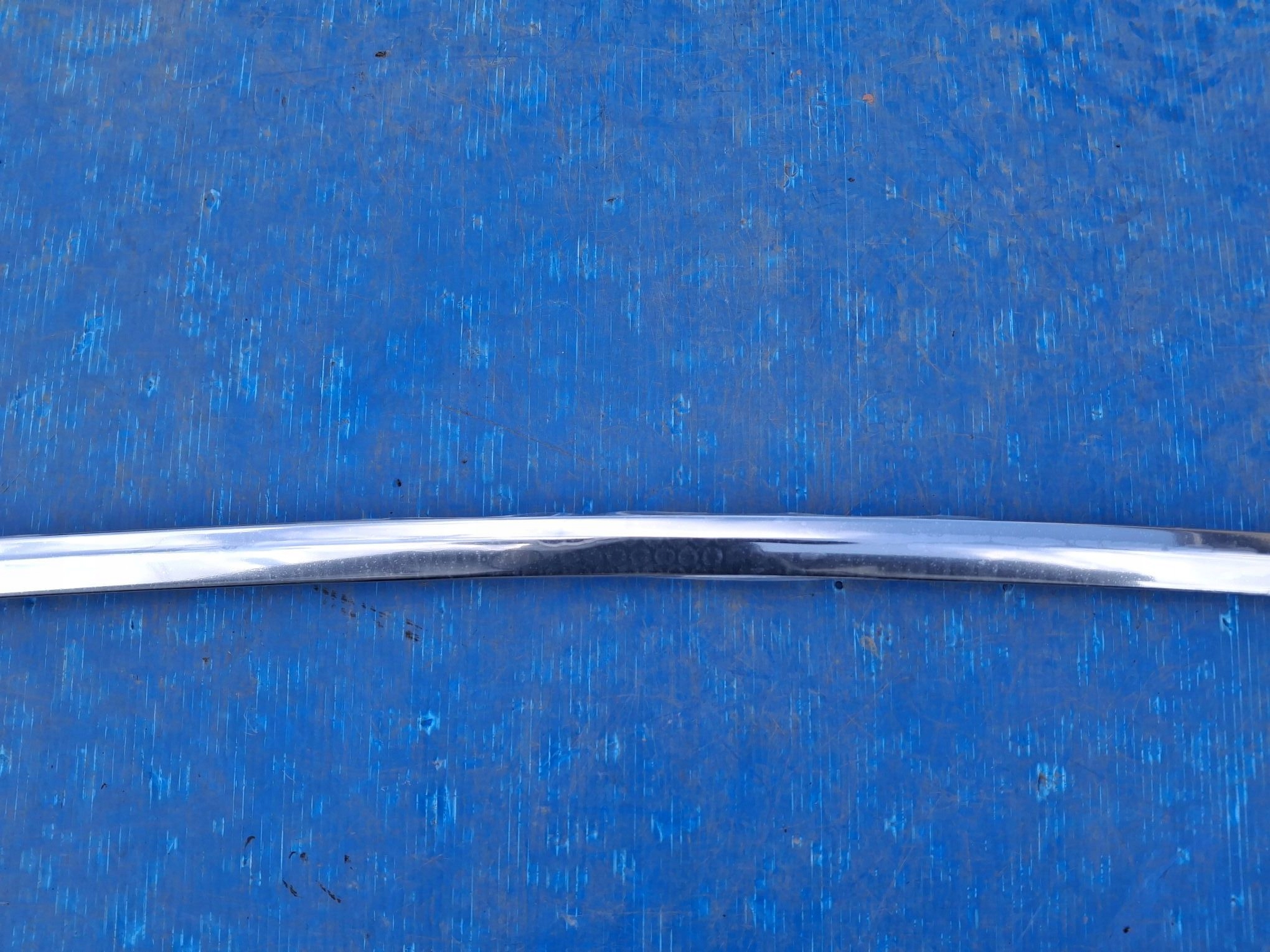 moulding dust for door CHROM left rear. TESLA MODEL X 2015R->