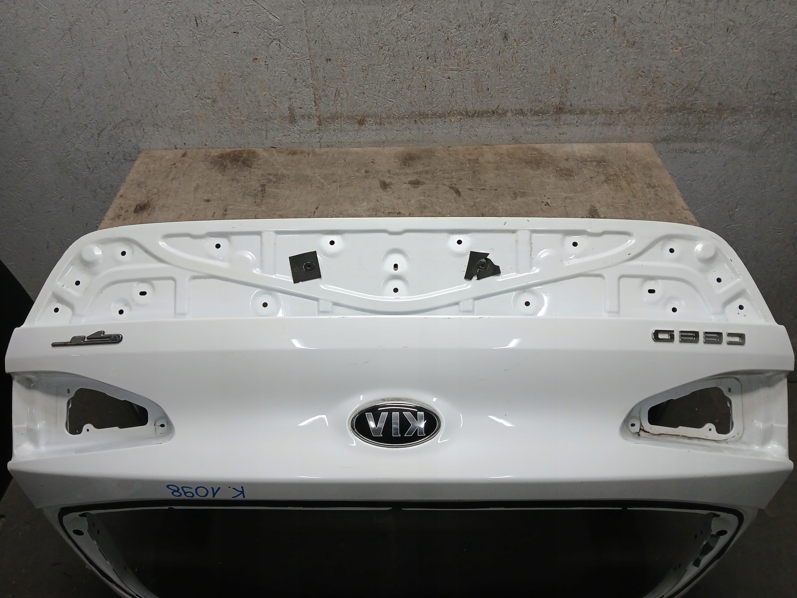 boot door KIA CEED III 3 17- HB