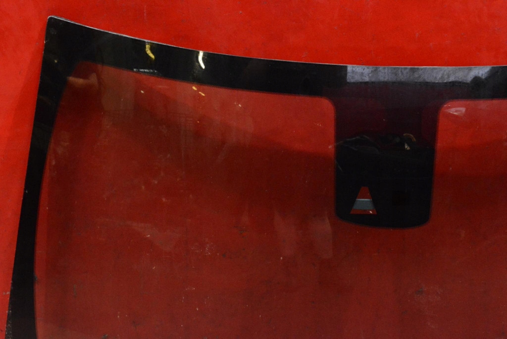 Vitre pare brise Avant de fer JEEP GRAND CHEROKEE 4 IV WK2 LIFT 13-21