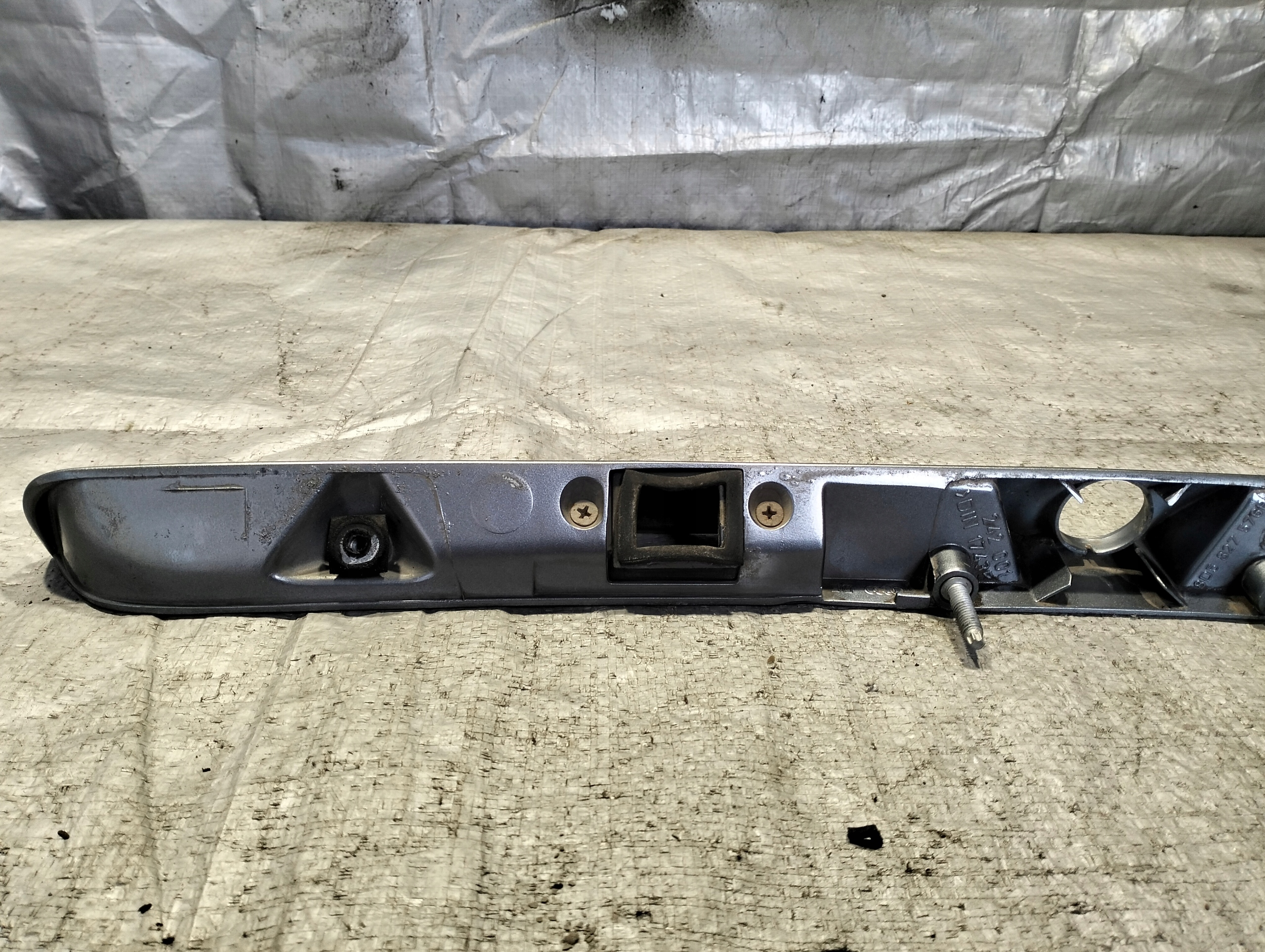 cap bonnet boot AUDI A4 B5 LIFT OE 8D5827576B 97r K: G5,Y7L