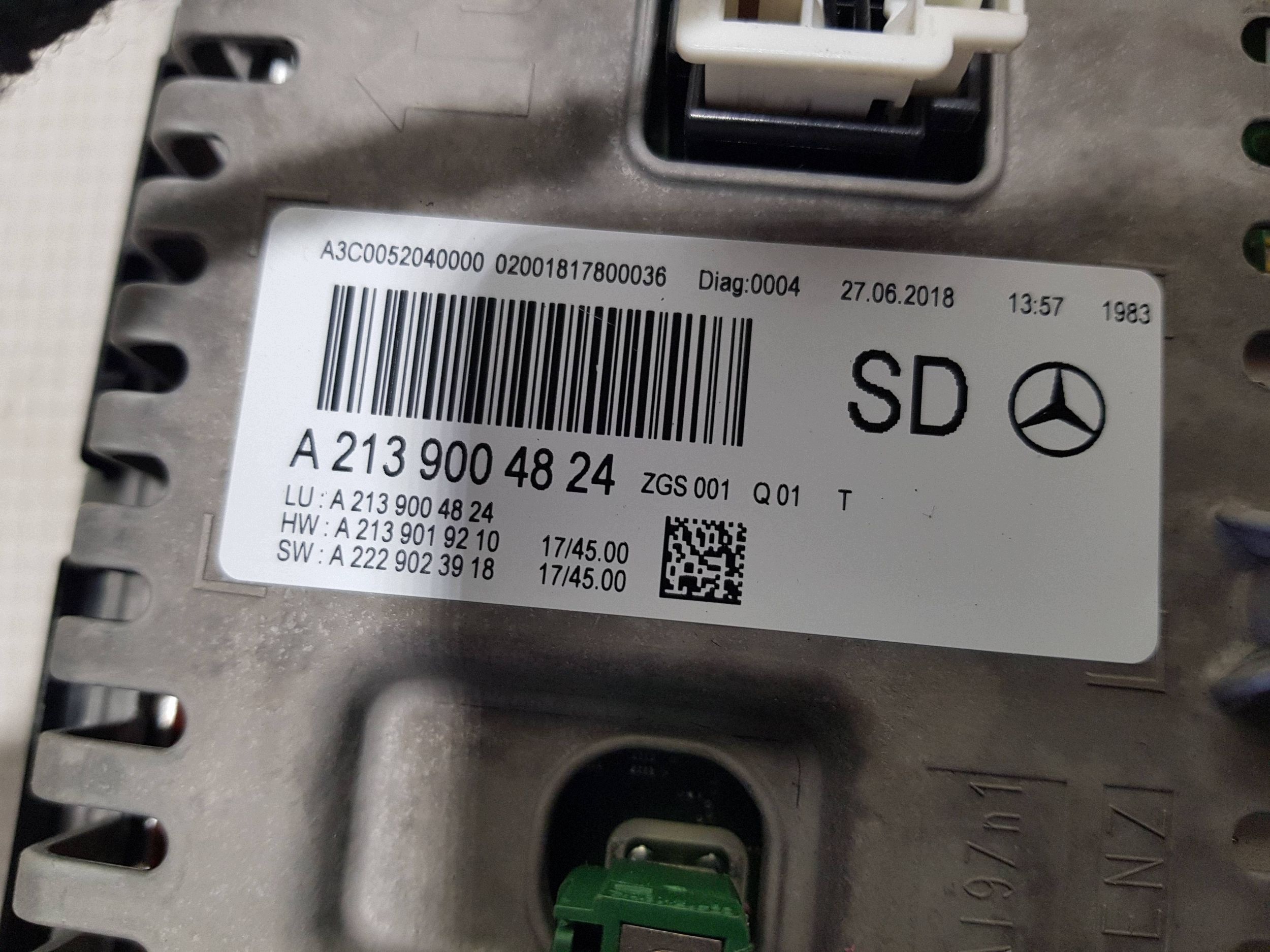 display Mercedes E W213 A2139004824 guida a destra