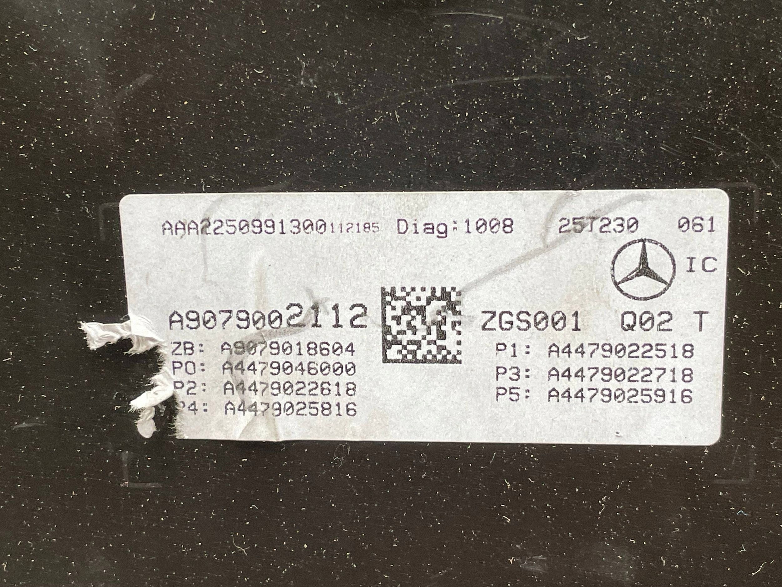 A9079002112 dials dials Mercedes-Benz Sprinter W907 W910 2025 !J